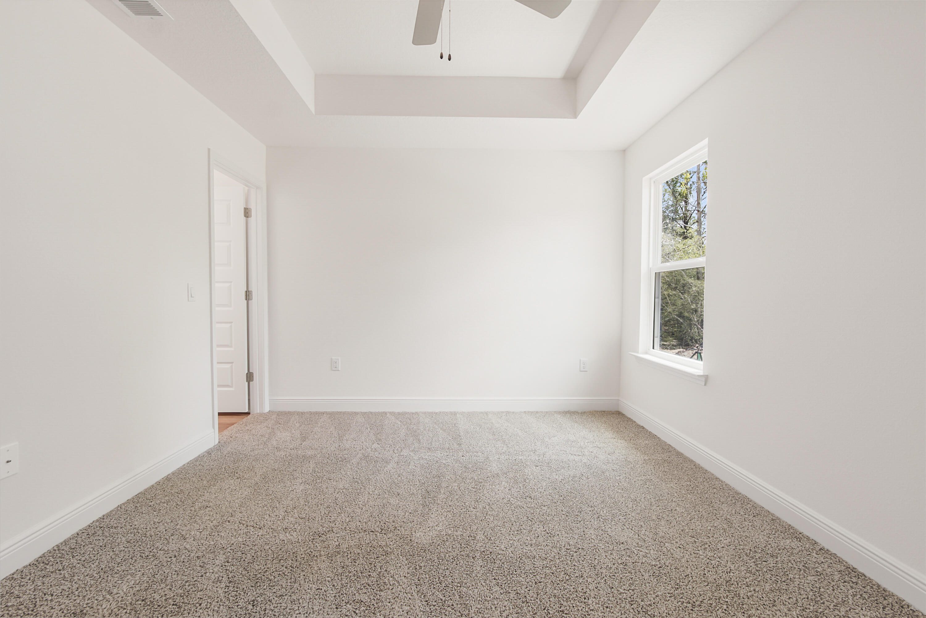 COUNTRY CLUB MANOR EAST - Residential