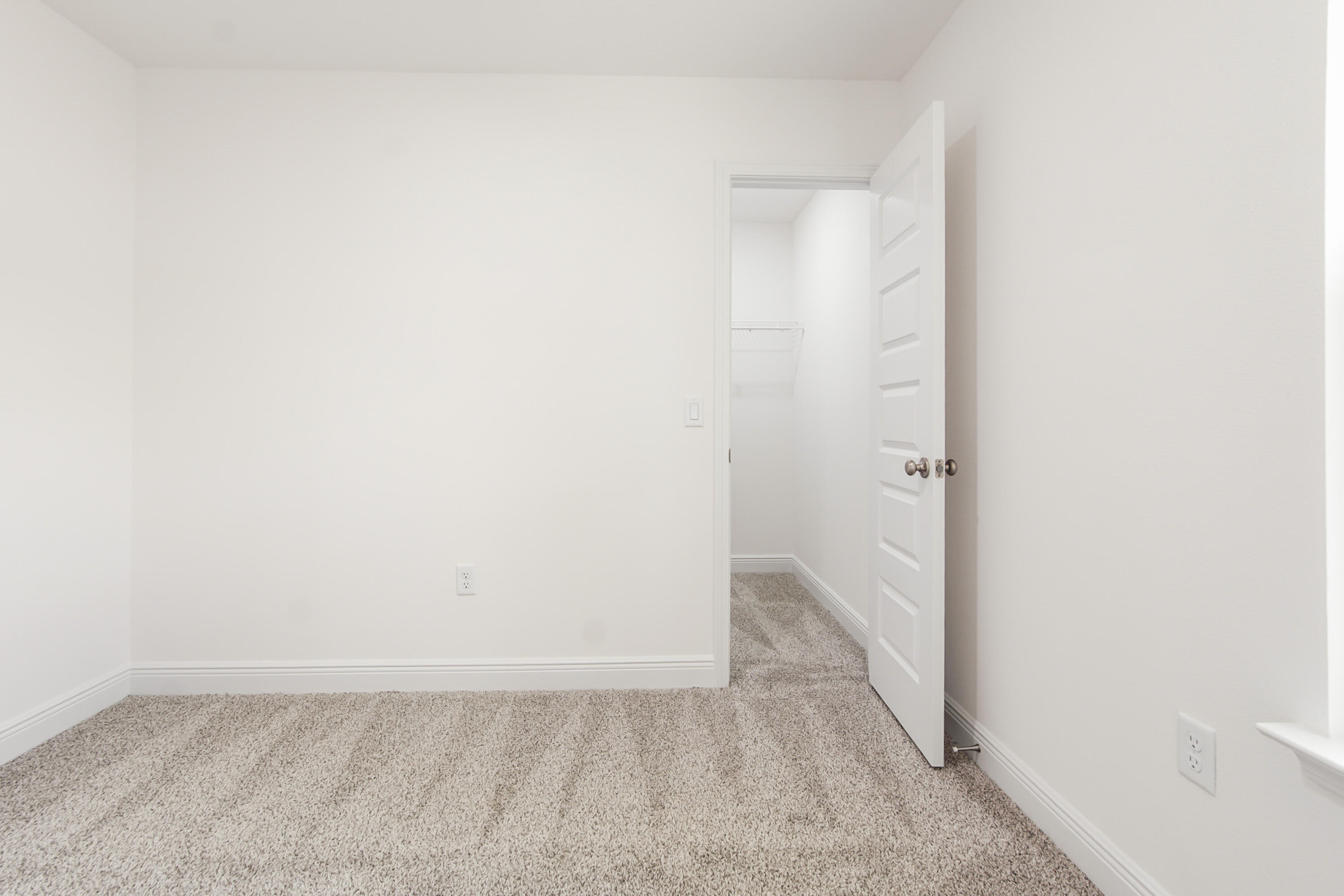 COUNTRY CLUB MANOR EAST - Residential