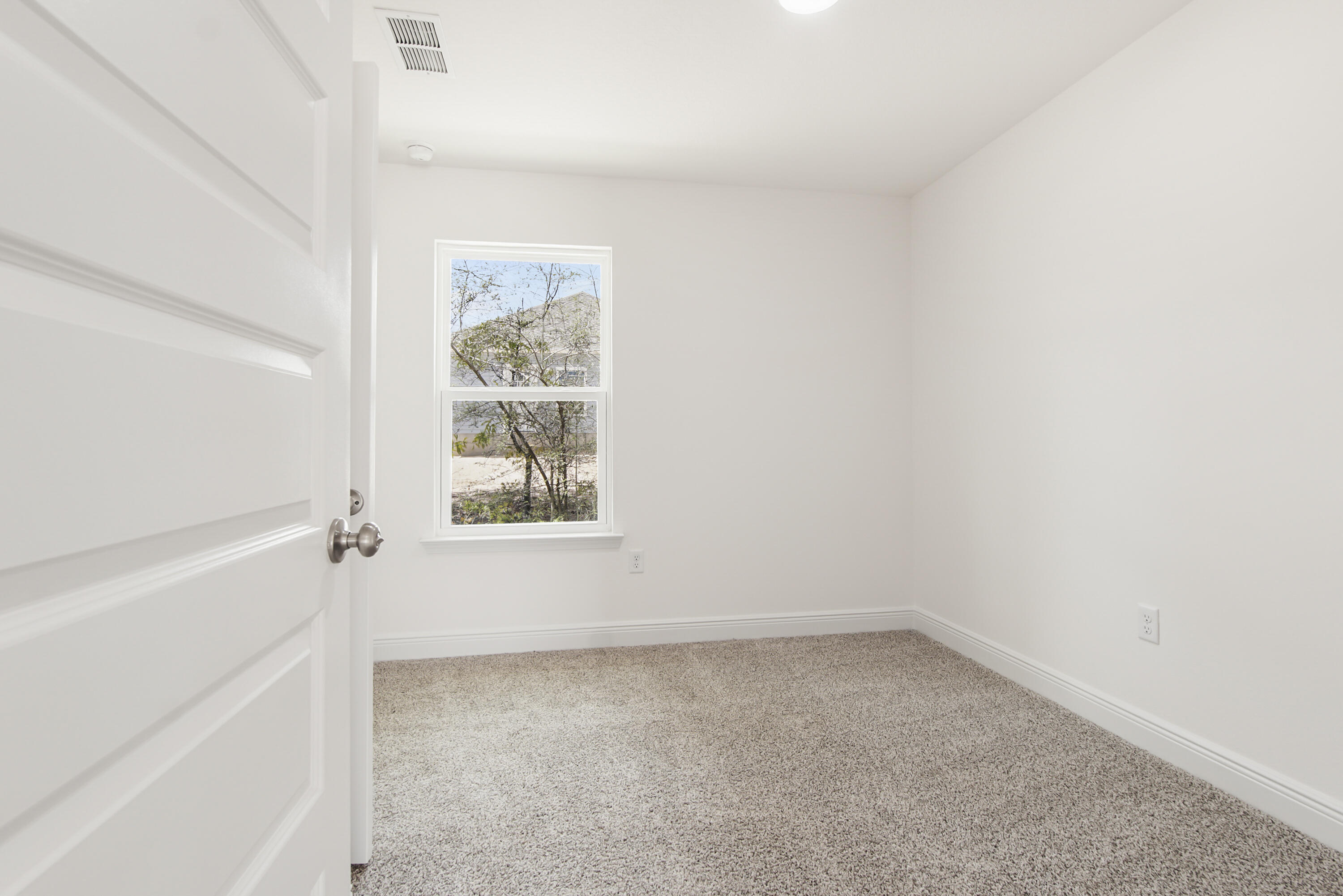 COUNTRY CLUB MANOR EAST - Residential