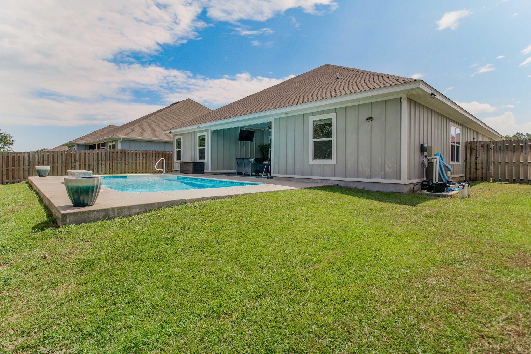 Seagate - Residential