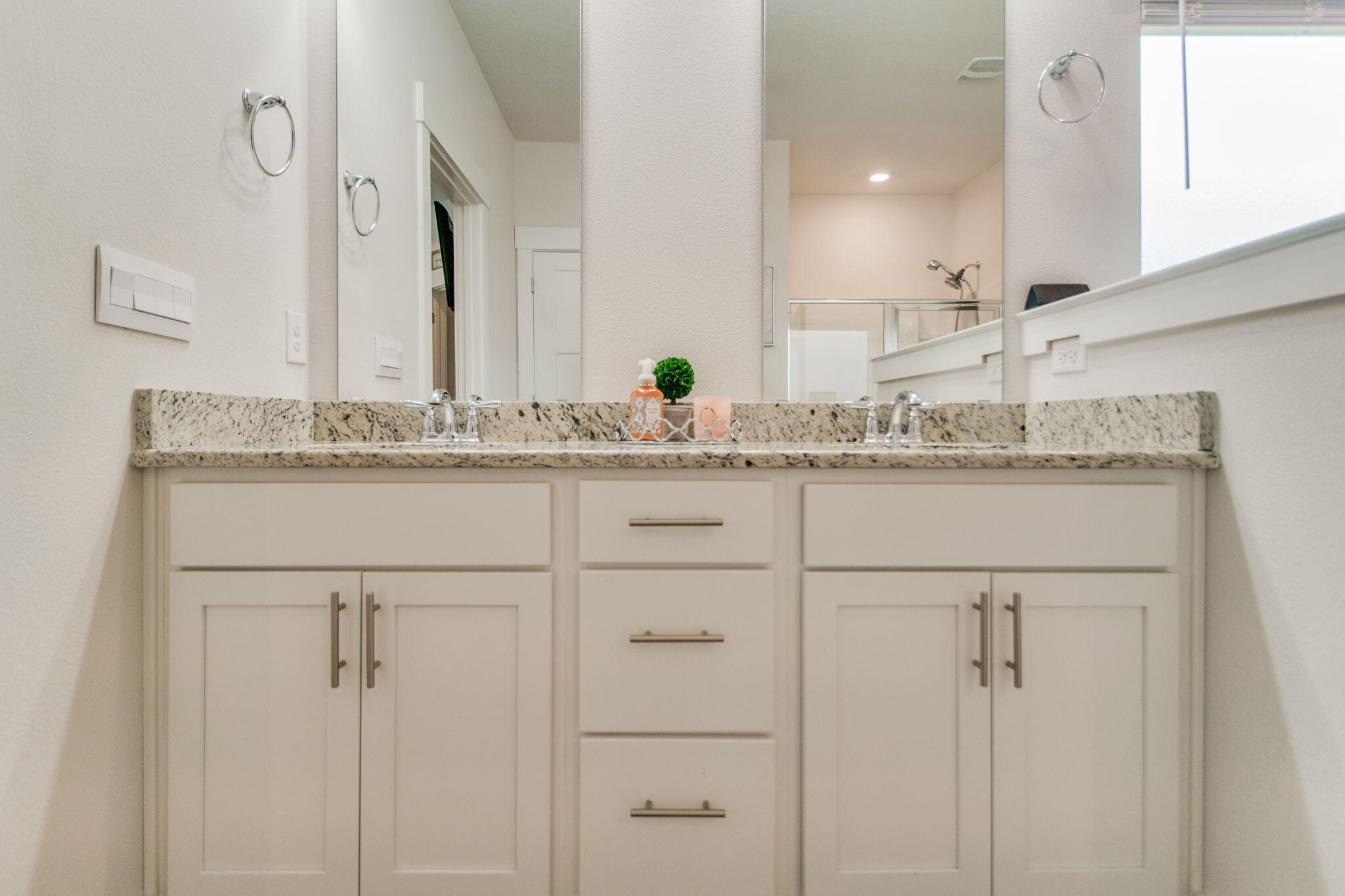 Seagate - Residential