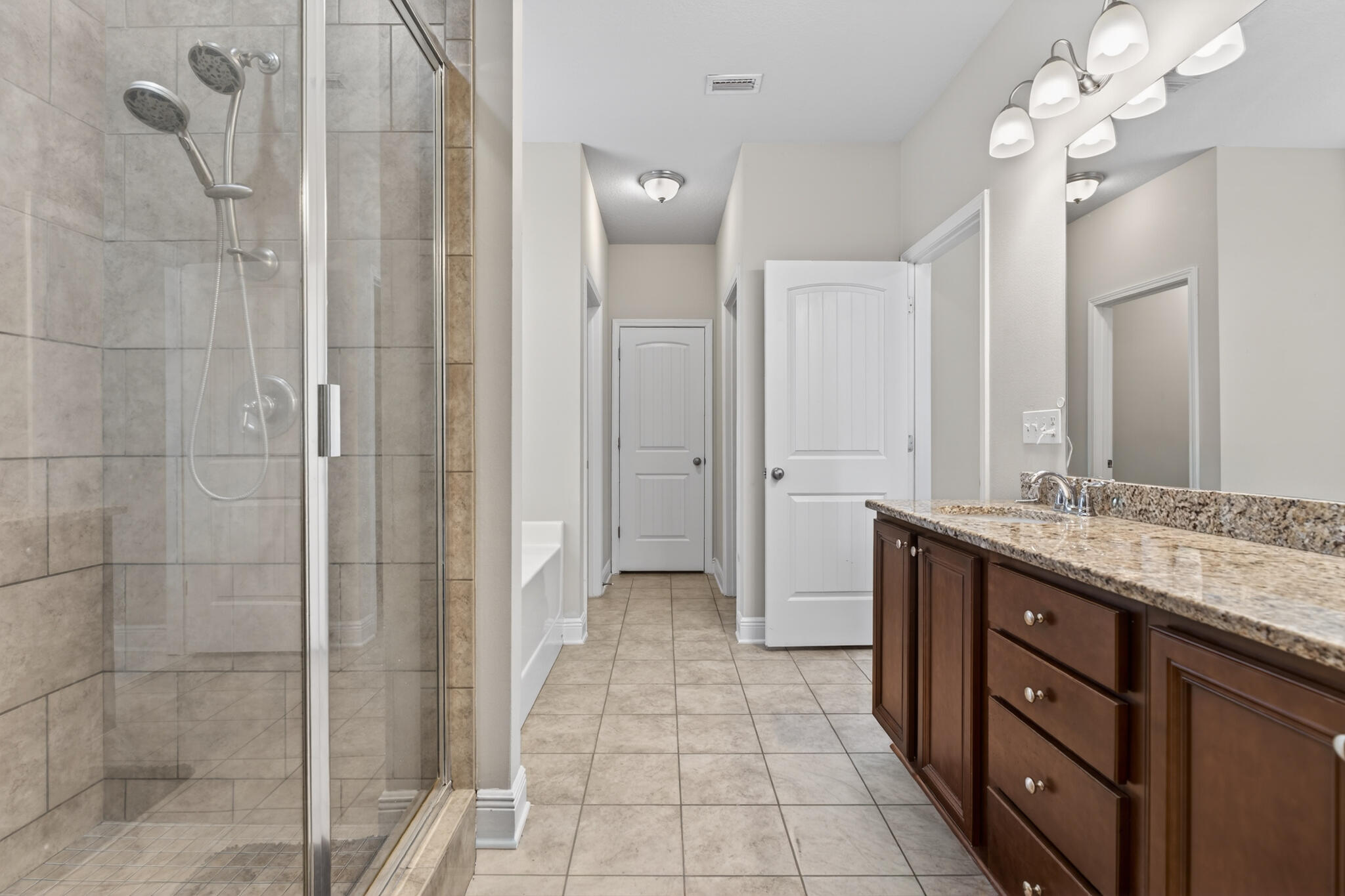 REDSTONE COMMONS - Residential