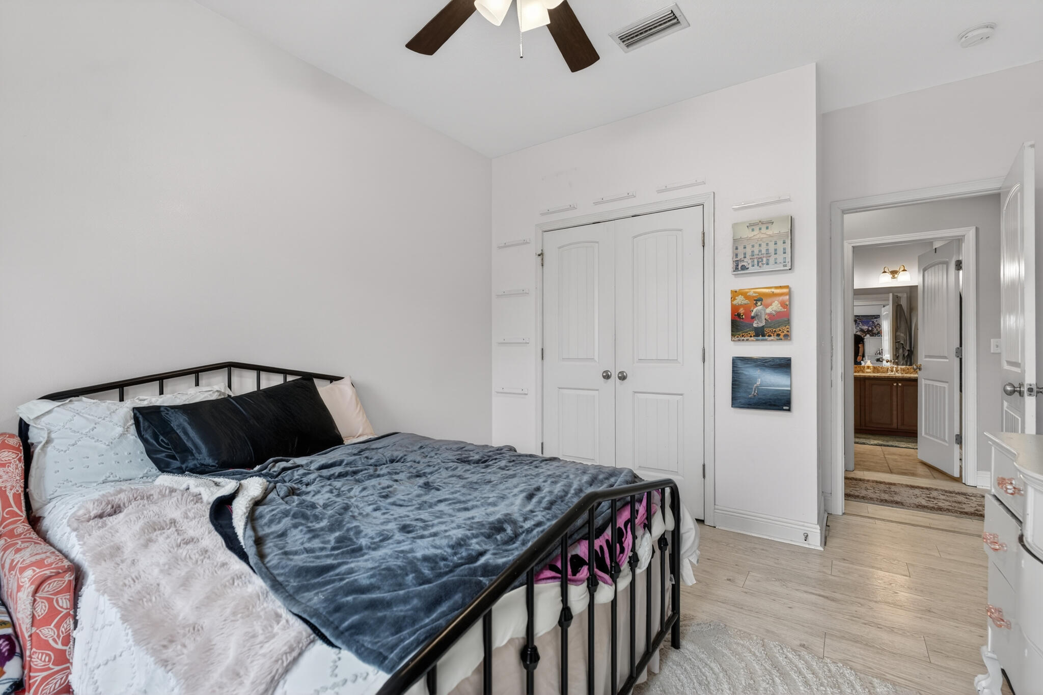 REDSTONE COMMONS - Residential