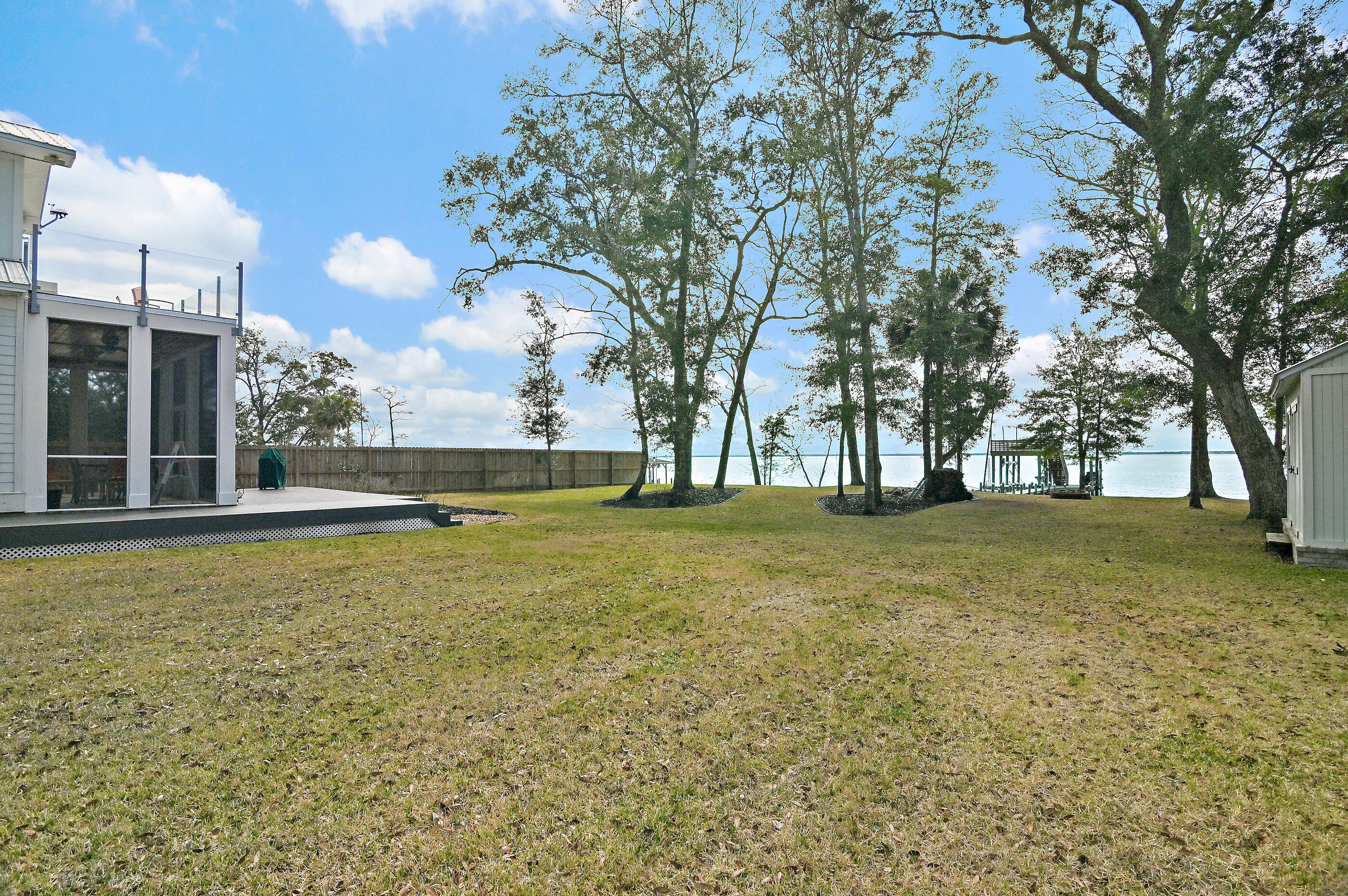 BAYVIEW - Residential