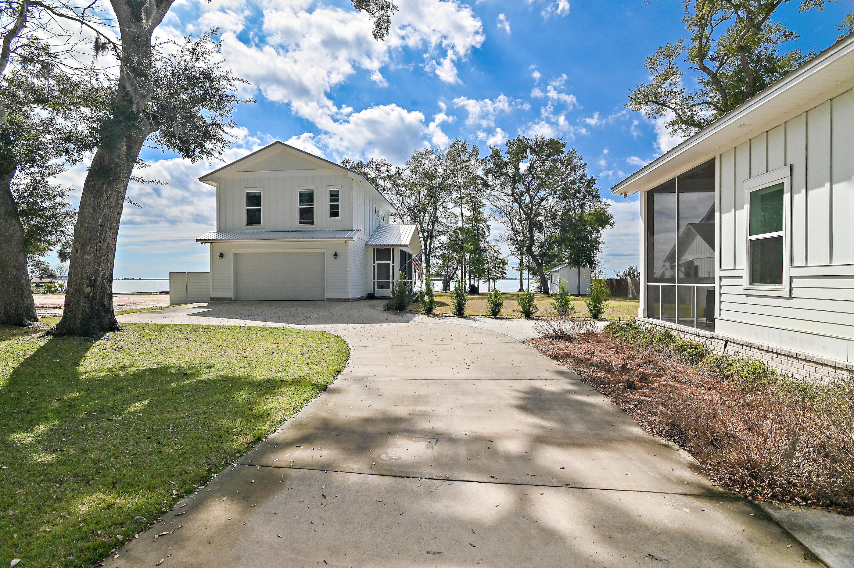 BAYVIEW - Residential