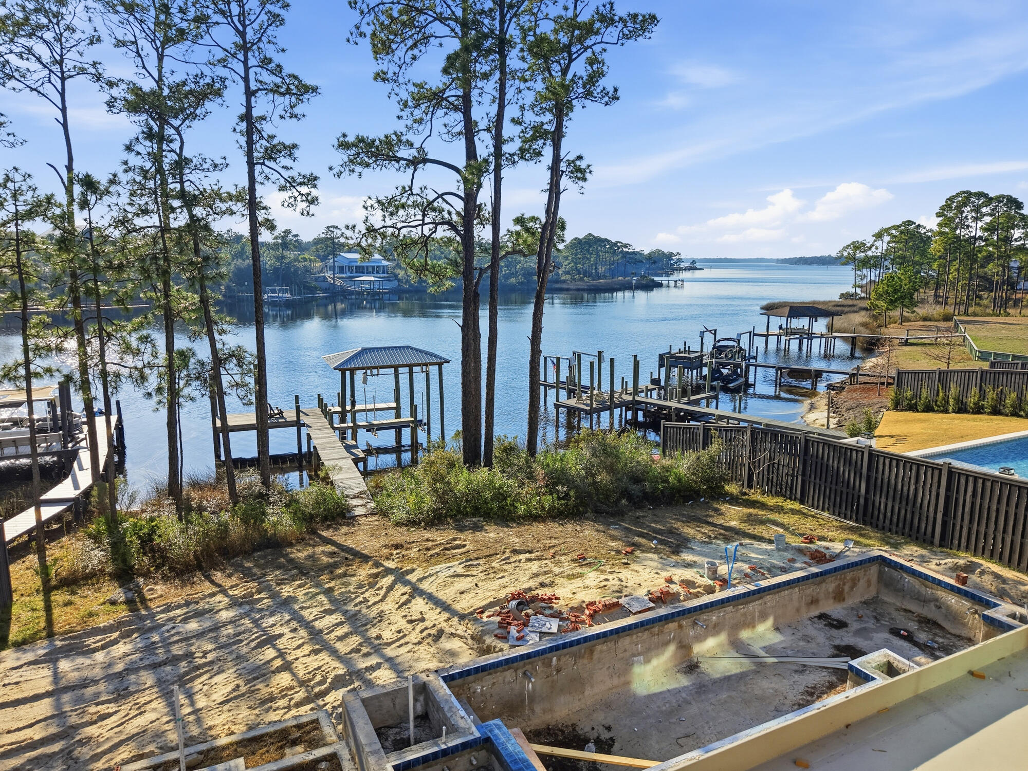 POINT AT LAKE POWELL - Residential