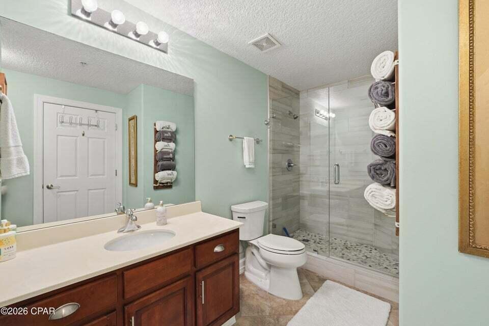 TROPIC WINDS - Residential