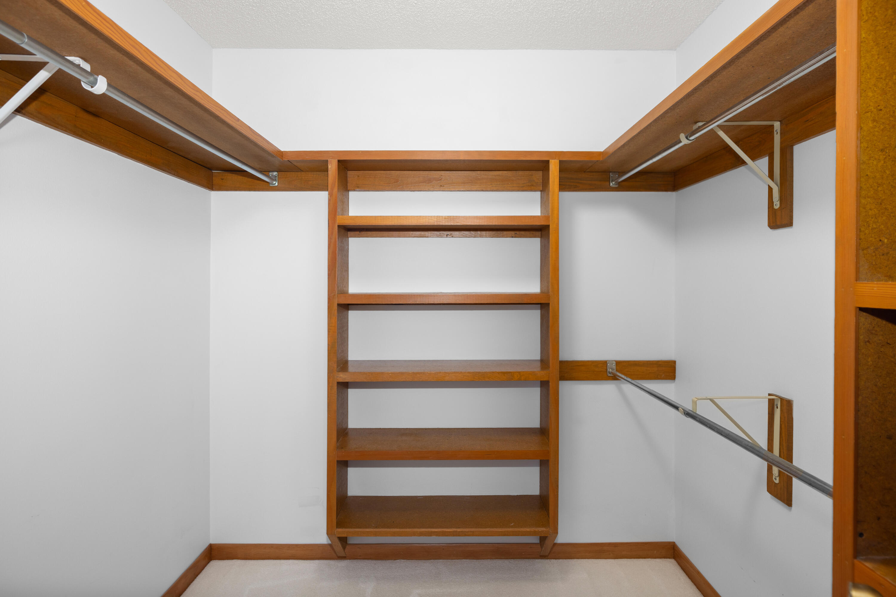 CEDAR RIDGE PH 4 - Residential