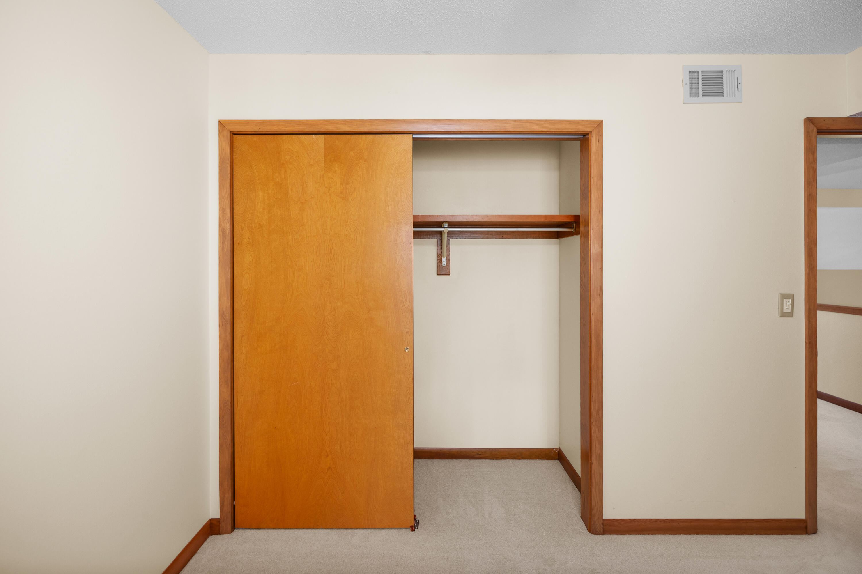 CEDAR RIDGE PH 4 - Residential