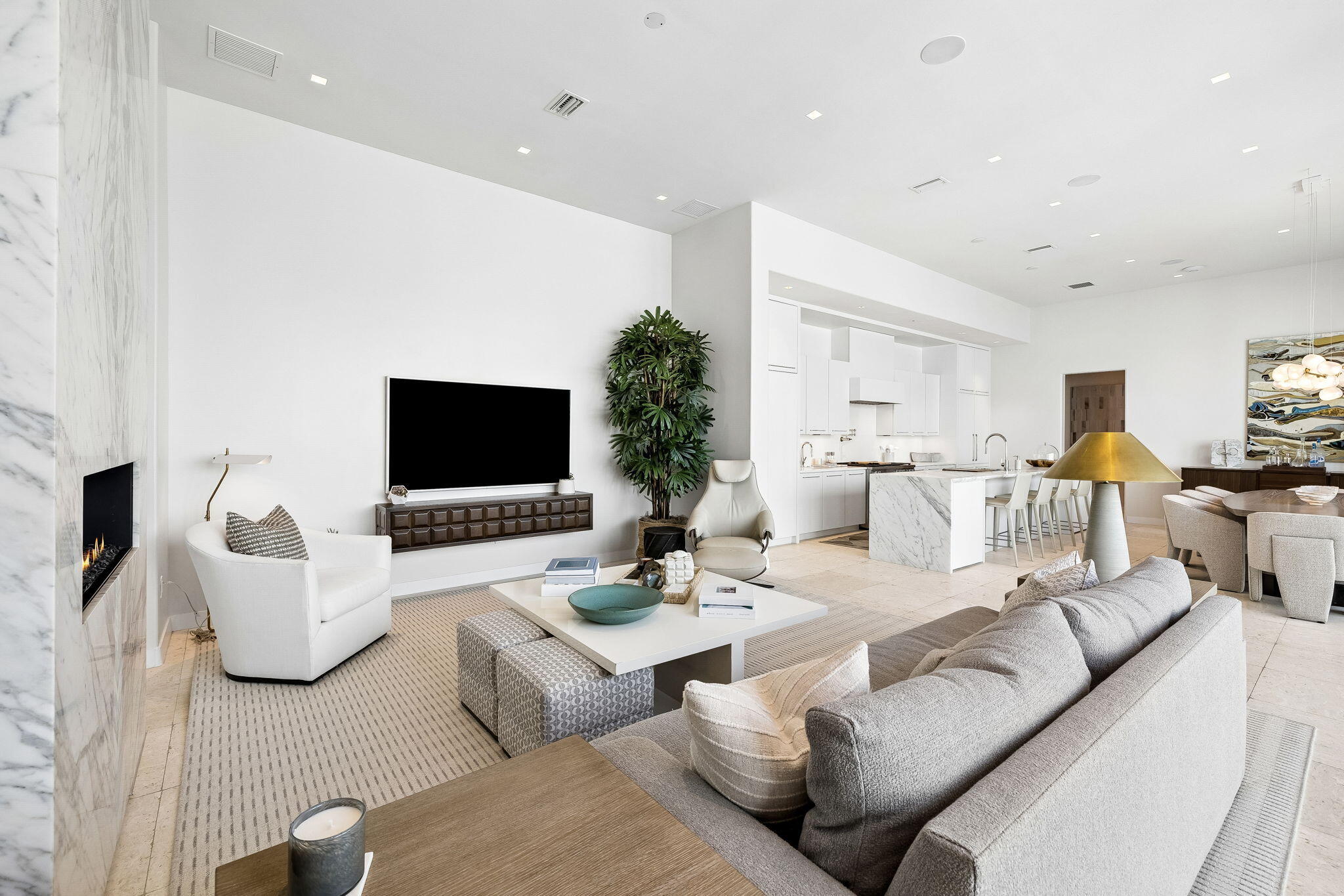 ALYS BEACH - Residential