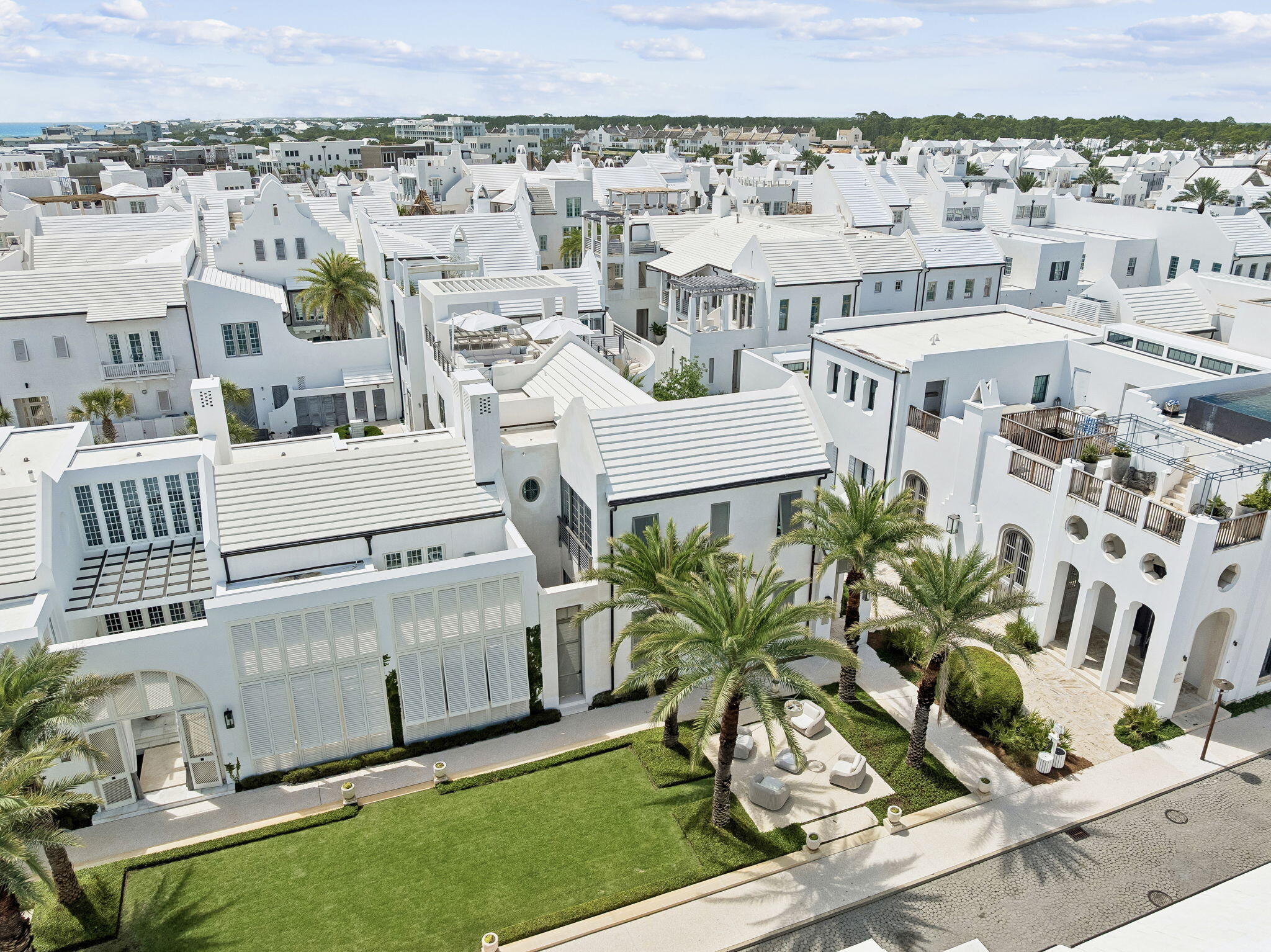ALYS BEACH - Residential