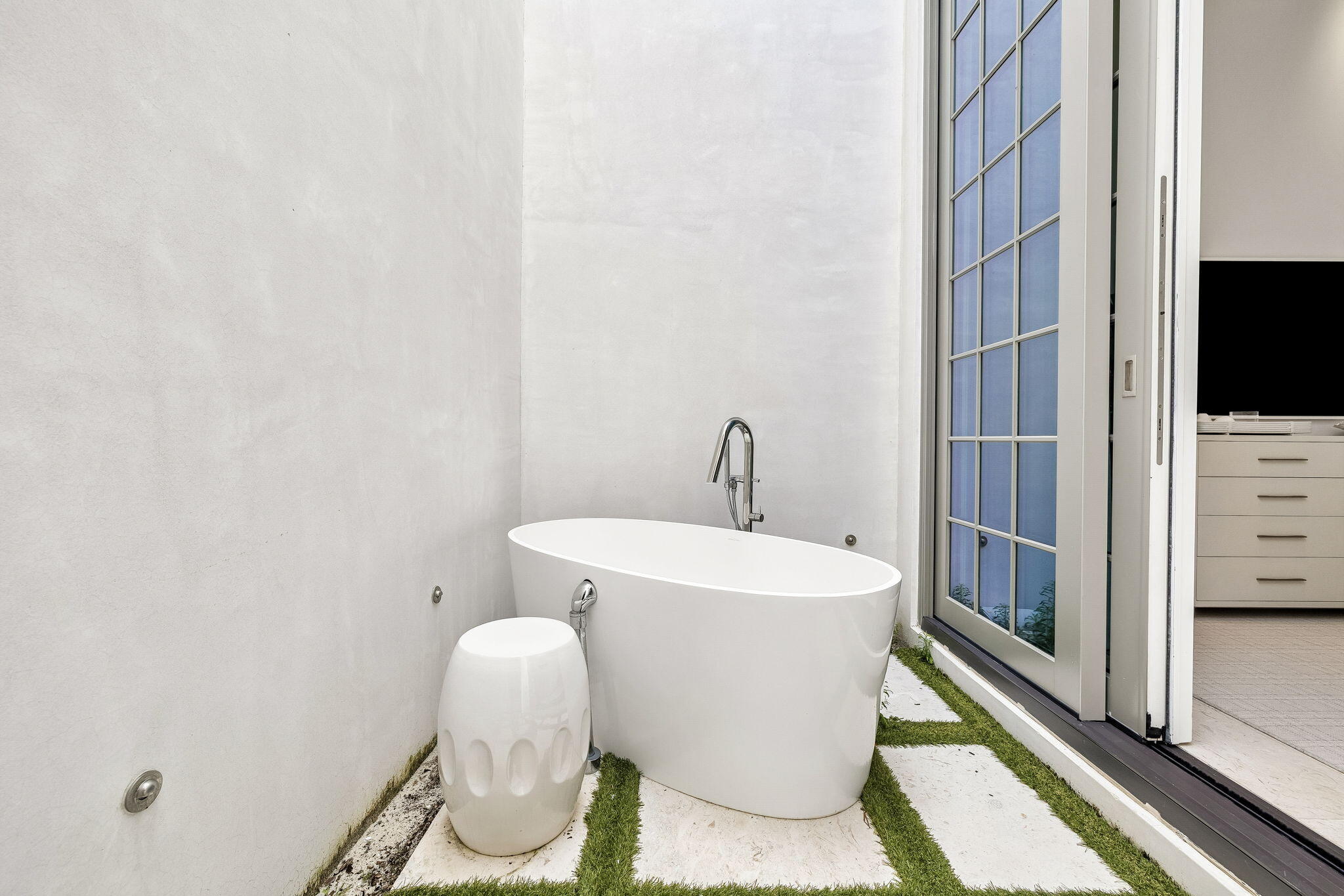 ALYS BEACH - Residential