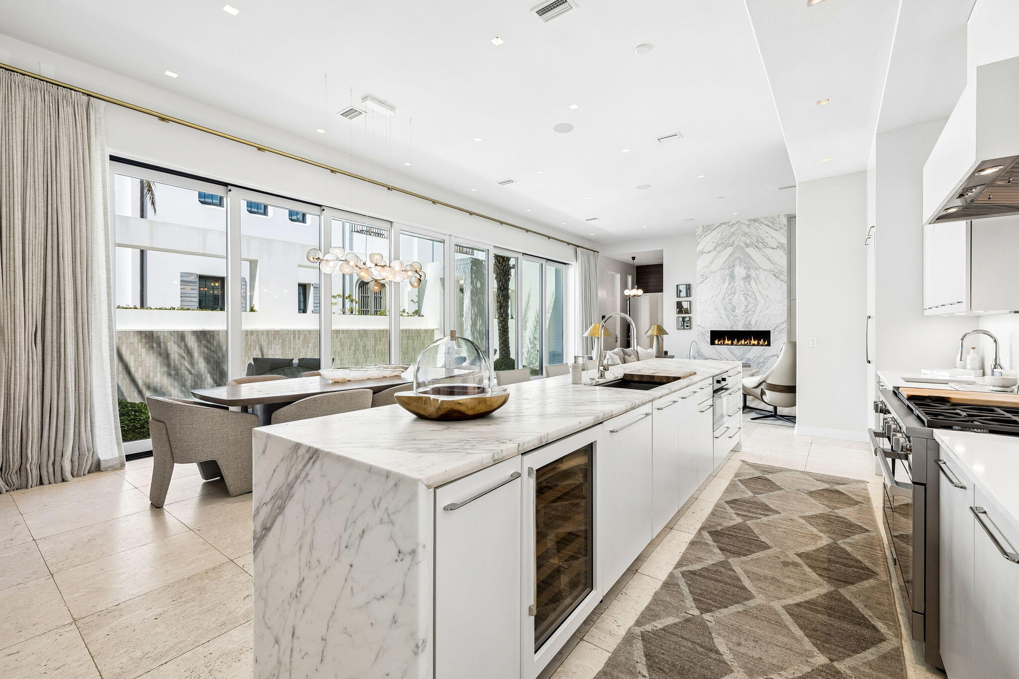 ALYS BEACH - Residential