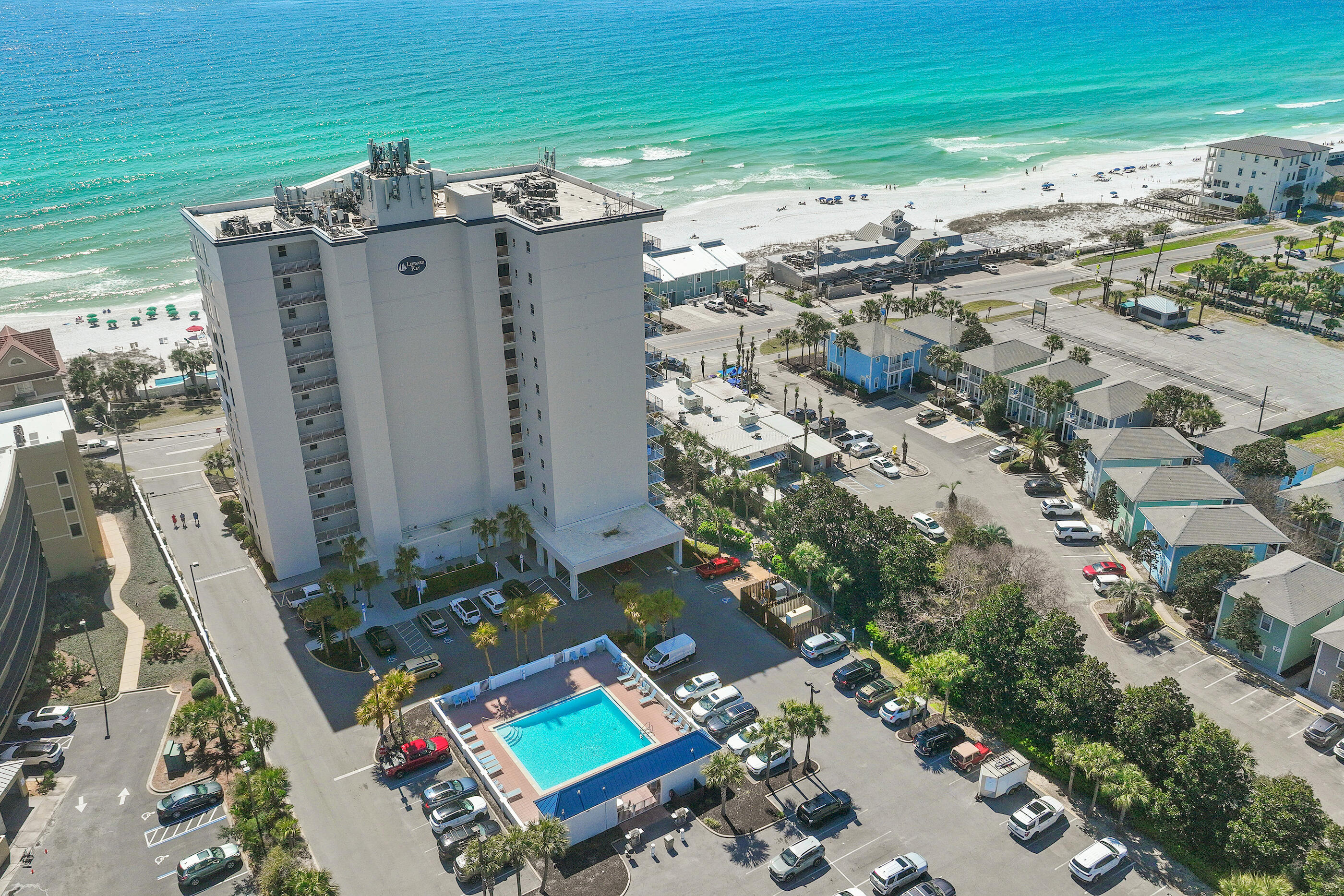 LEEWARD KEY - Residential