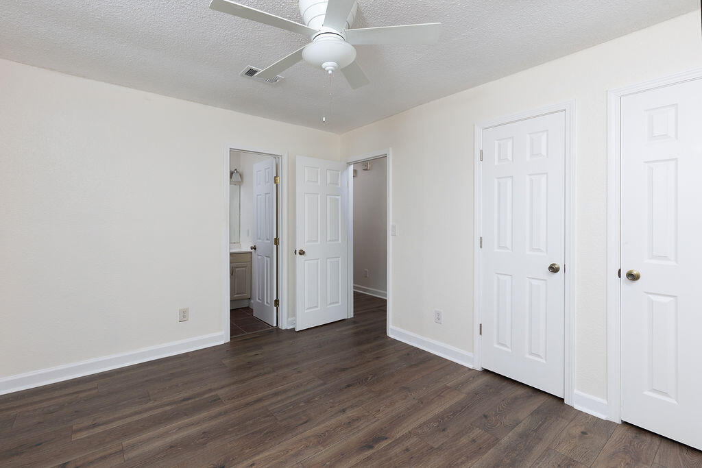 WELLINGTON FOREST - Residential