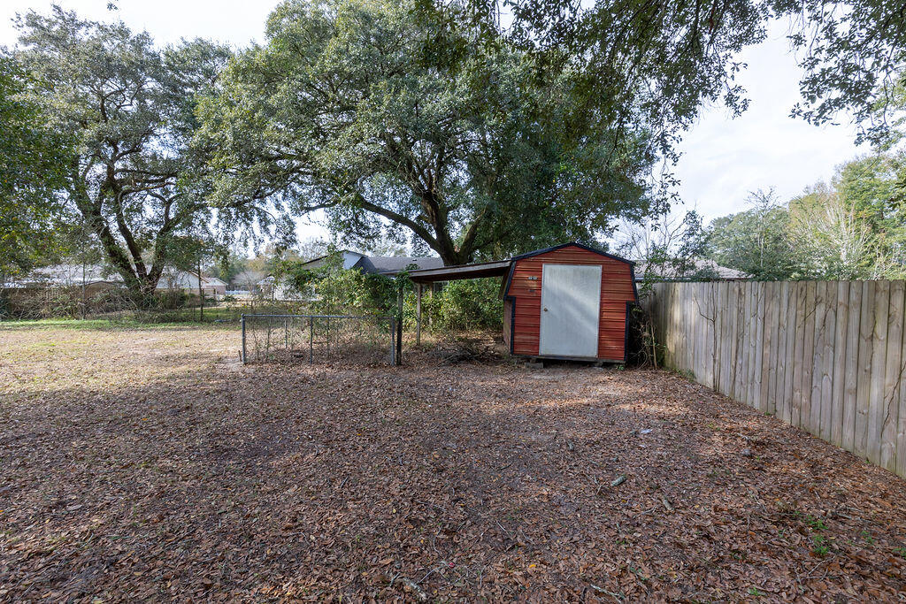 WELLINGTON FOREST - Residential