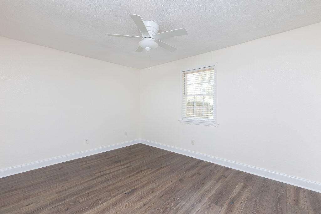 WELLINGTON FOREST - Residential