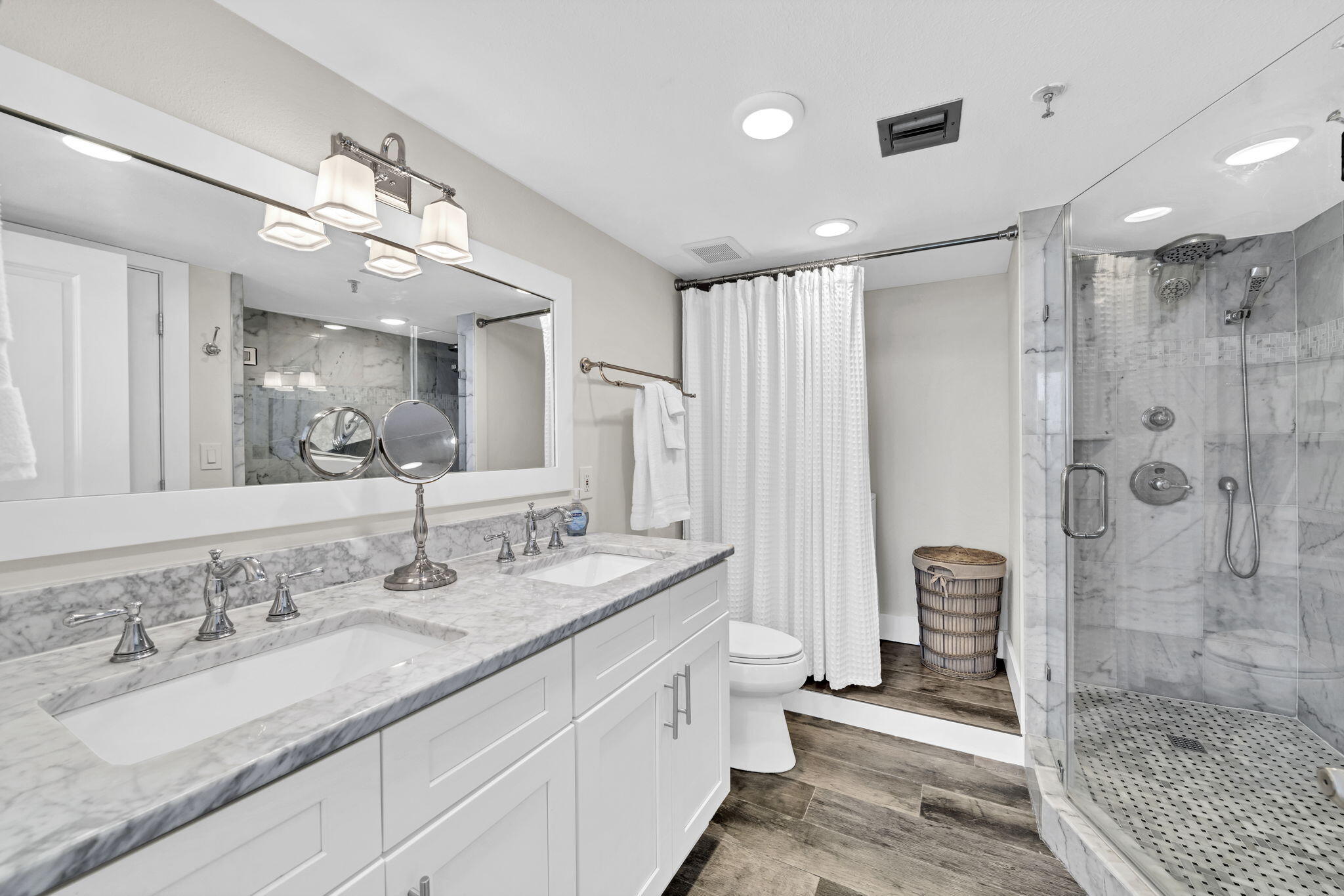 Waterview Towers - Residential