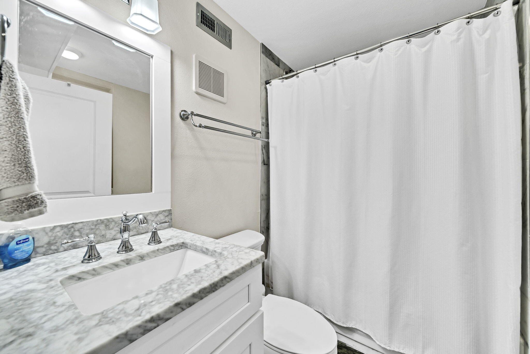 Waterview Towers - Residential