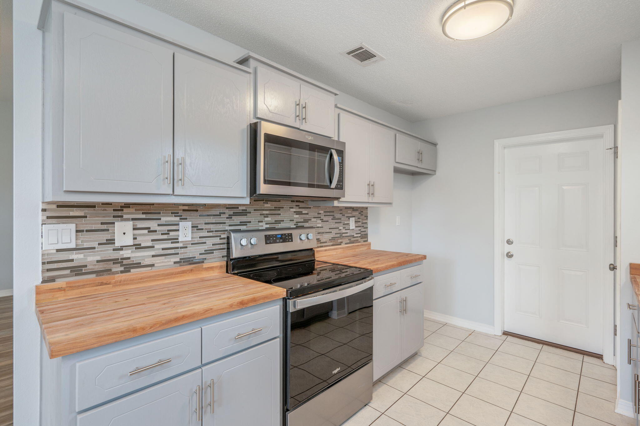 OAKDALE MINI FARMS - Residential