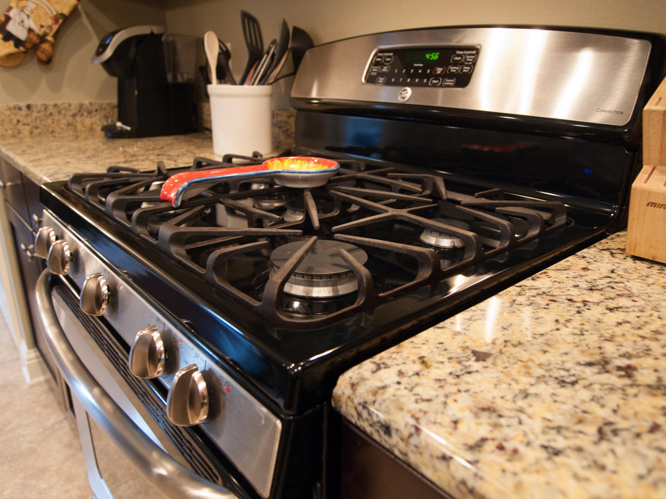 HAWK'S LANDING - Residential