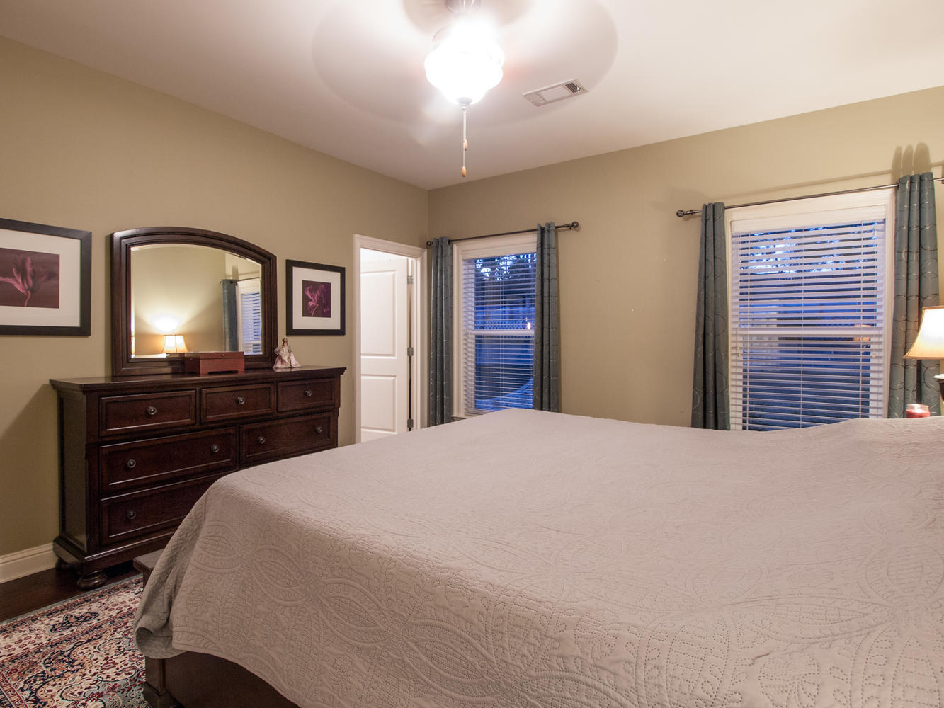 HAWK'S LANDING - Residential