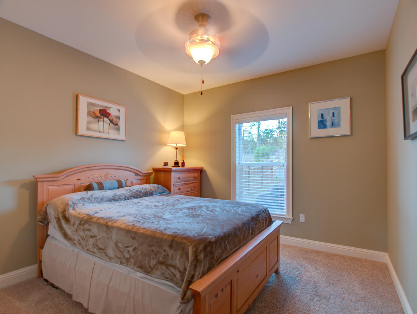 HAWK'S LANDING - Residential