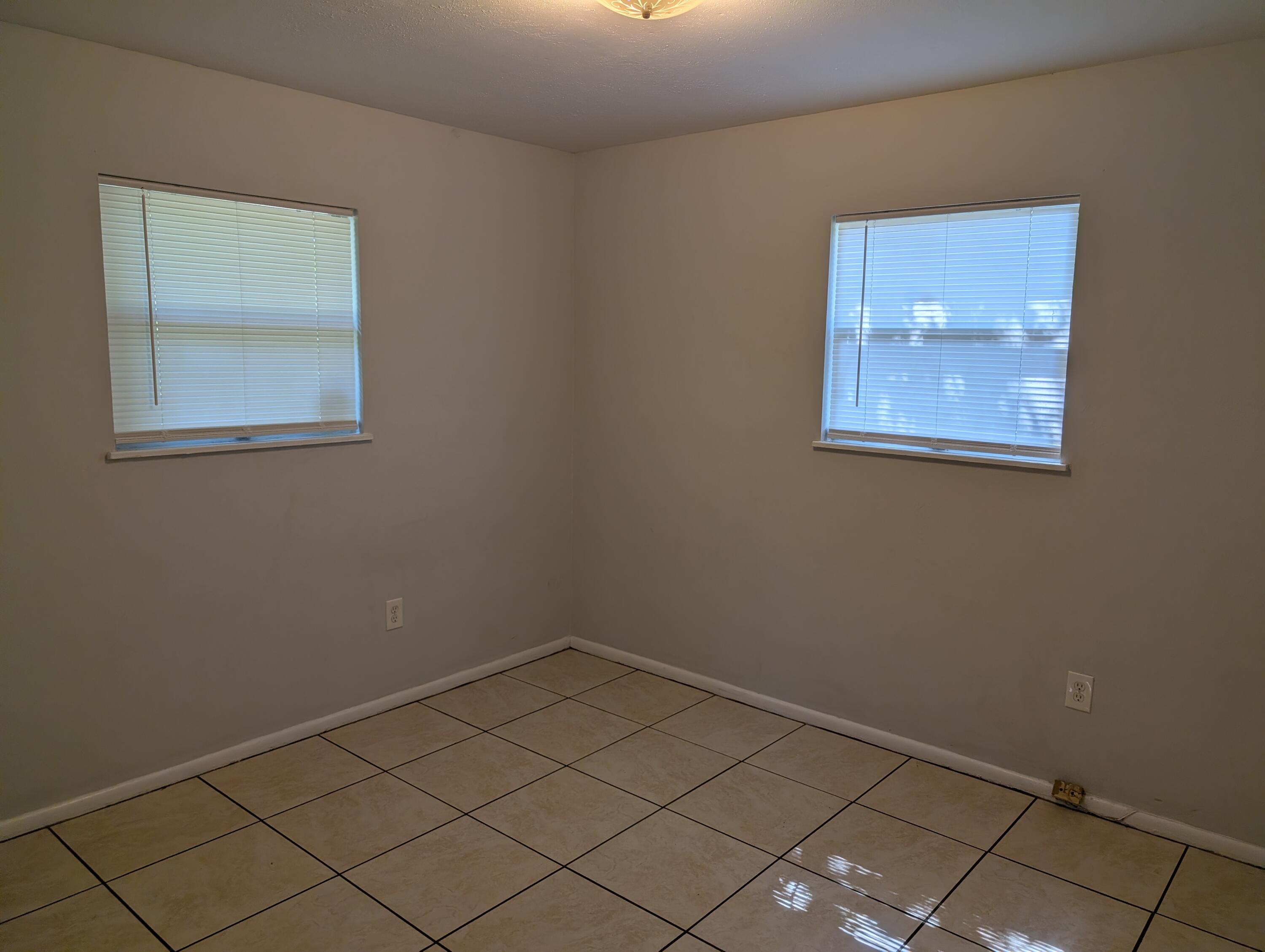 SKYLINE HEIGHTS - Residential