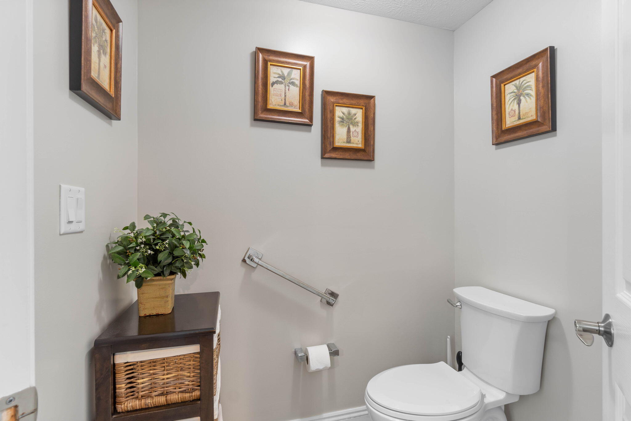 TREASURE ISLAND - Residential