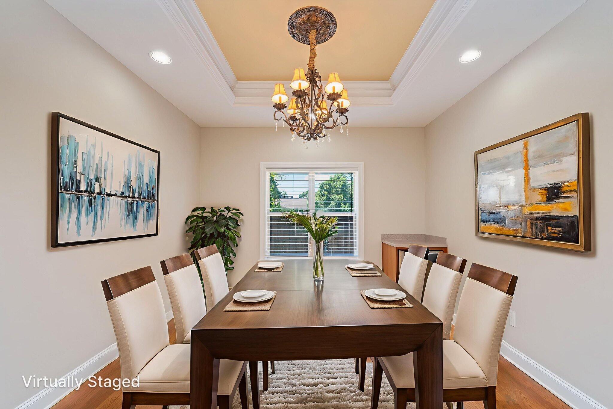 WOODLAND SHORES - Residential