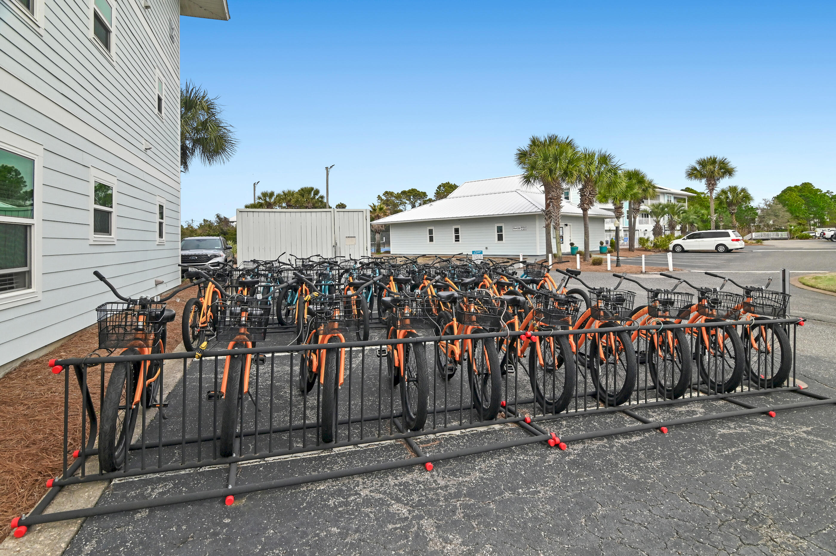 BEACHSIDE VILLAS CONDO - Residential