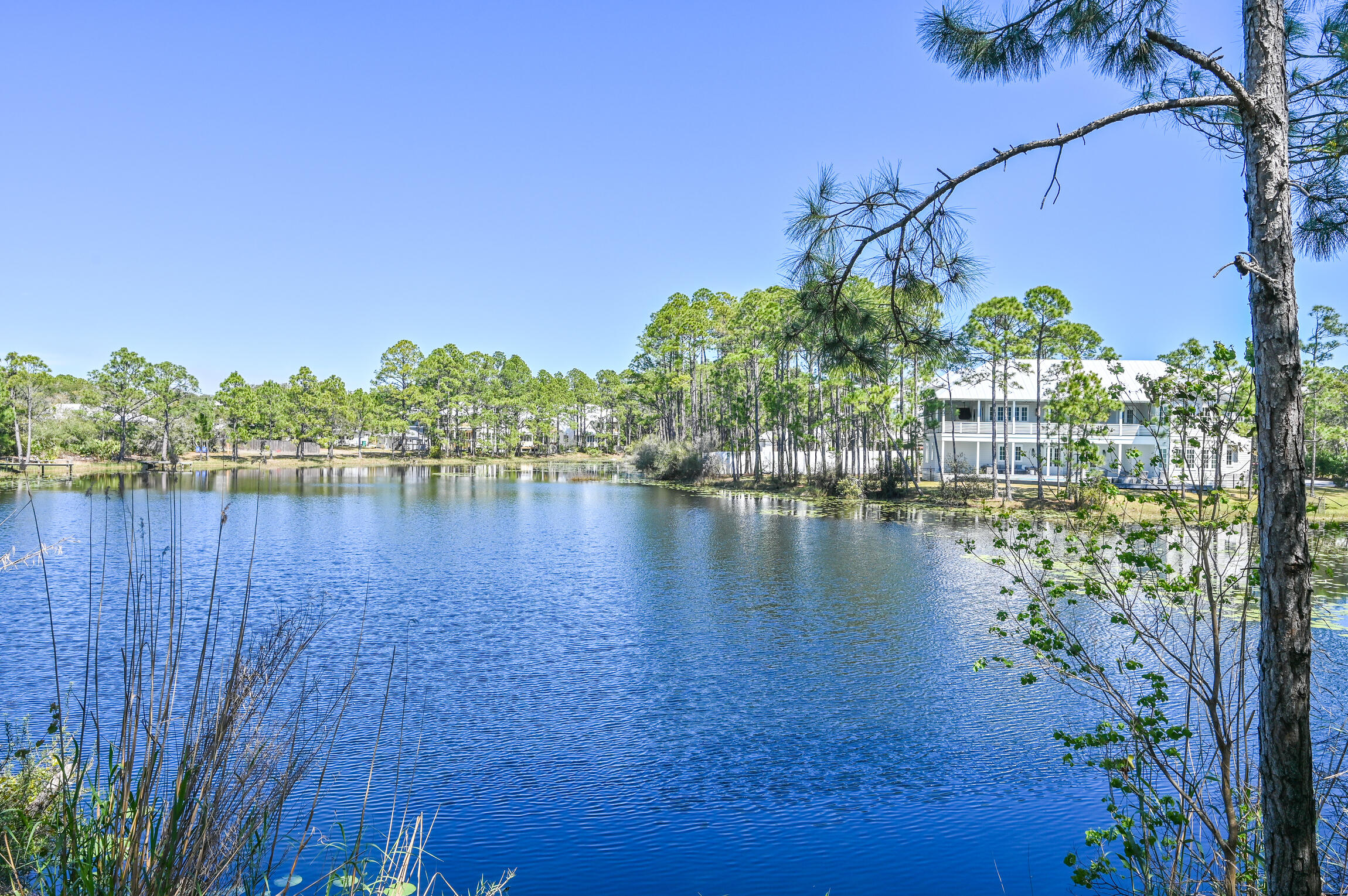 BEACHSIDE VILLAS CONDO - Residential