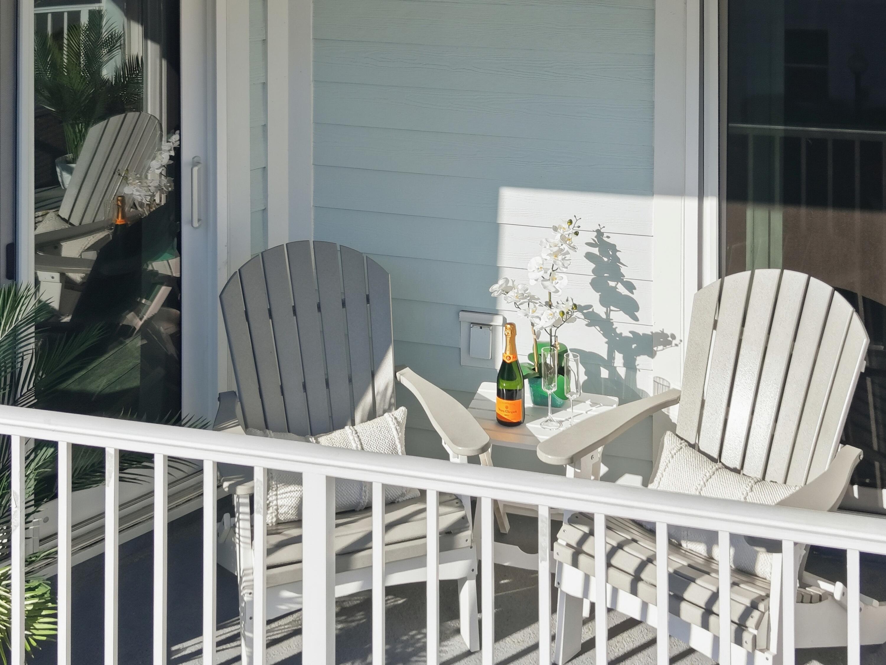 BEACHSIDE VILLAS CONDO - Residential