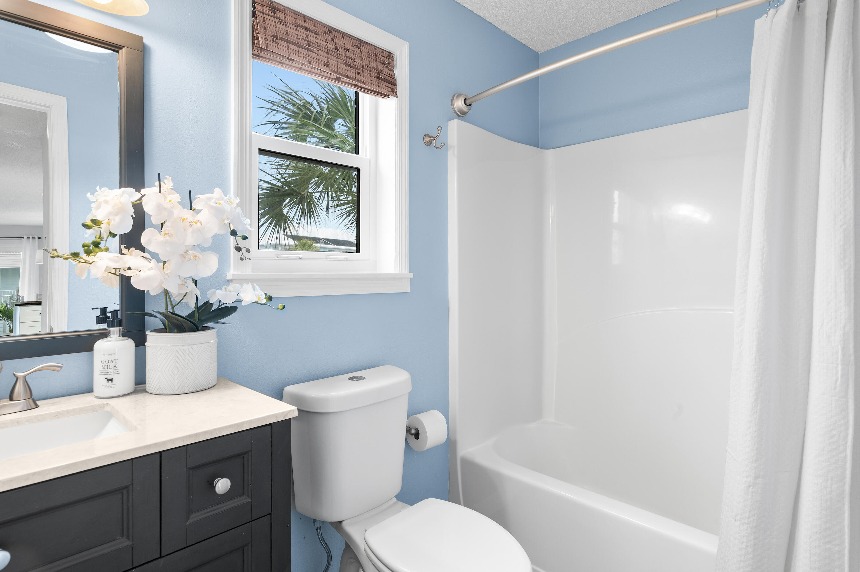 BEACHSIDE VILLAS CONDO - Residential