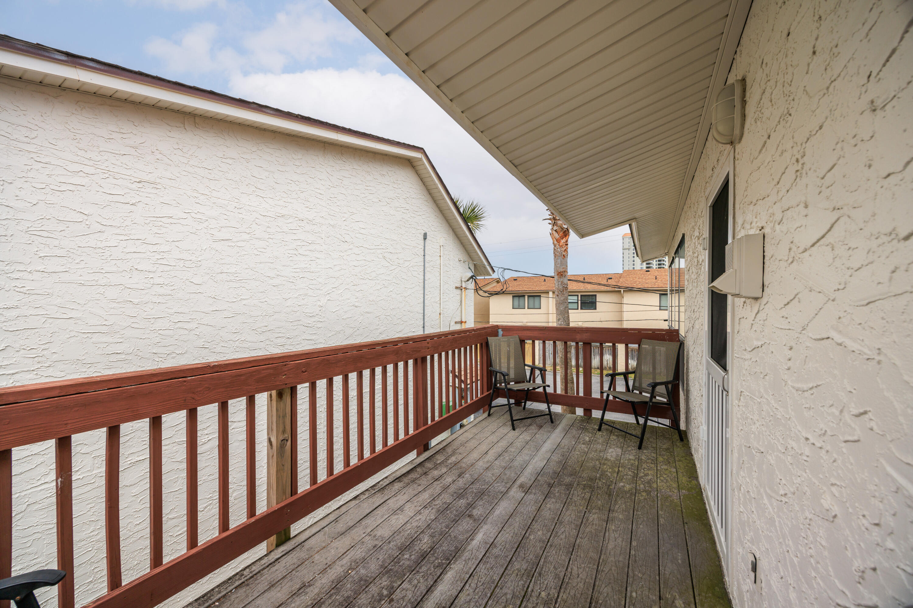 BEACHVIEW CONDOMINIUM - Residential