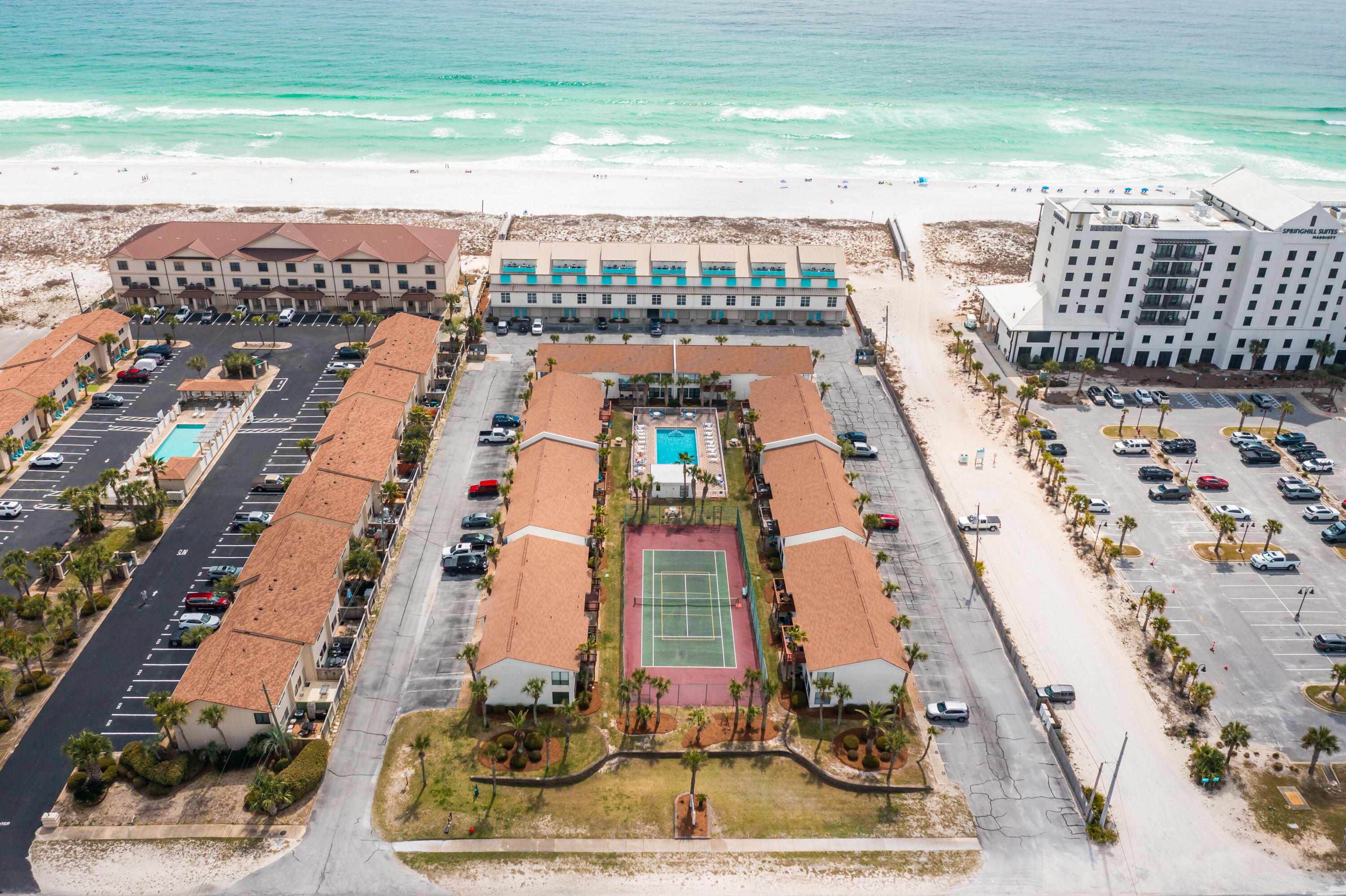 BEACHVIEW CONDOMINIUM - Residential