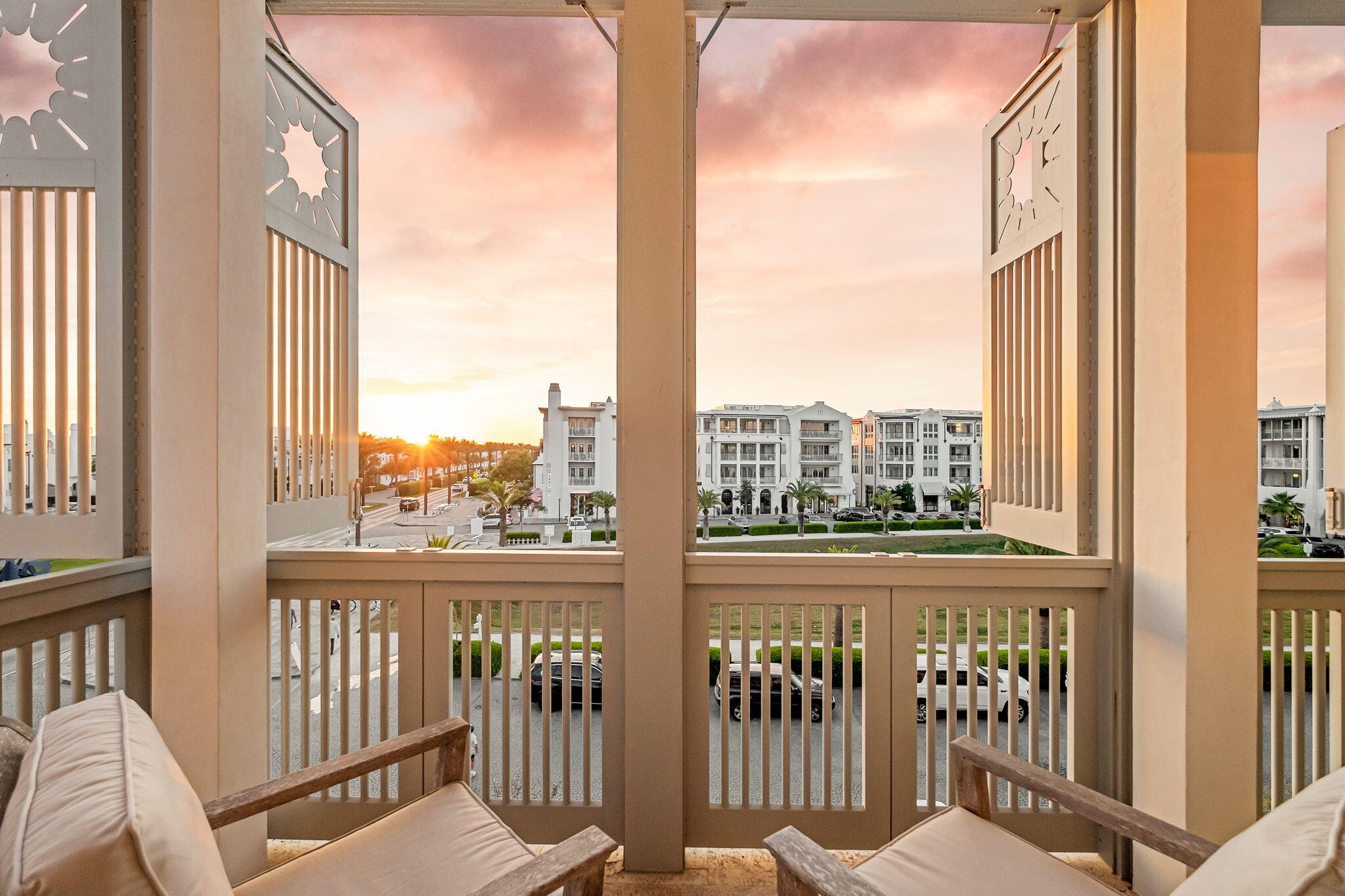 ALYS BEACH - Residential