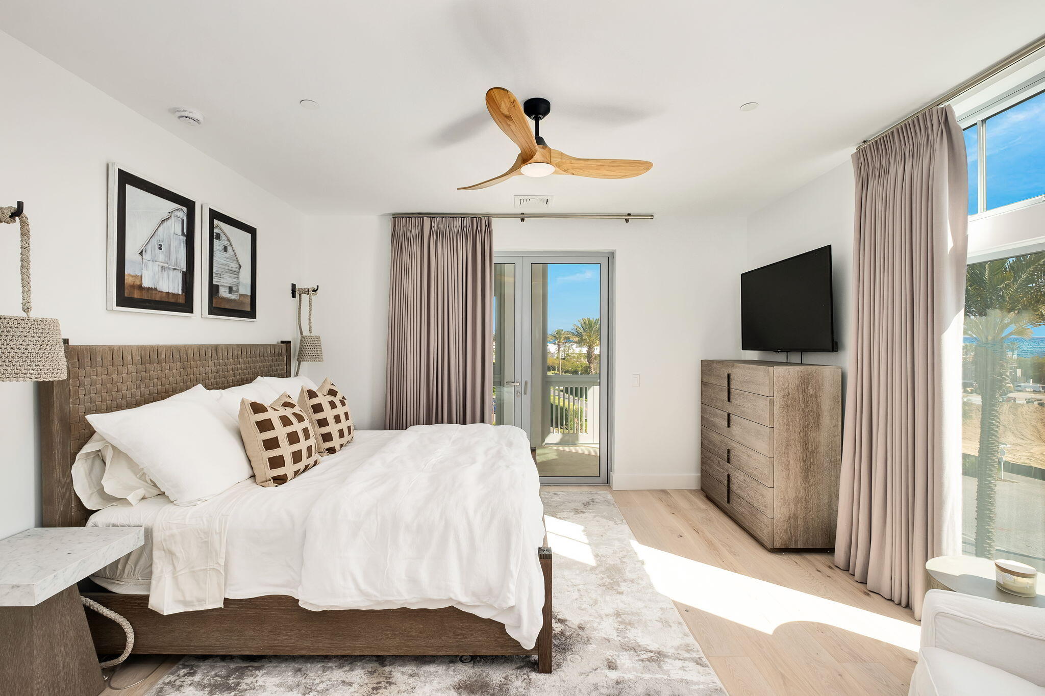 ALYS BEACH - Residential