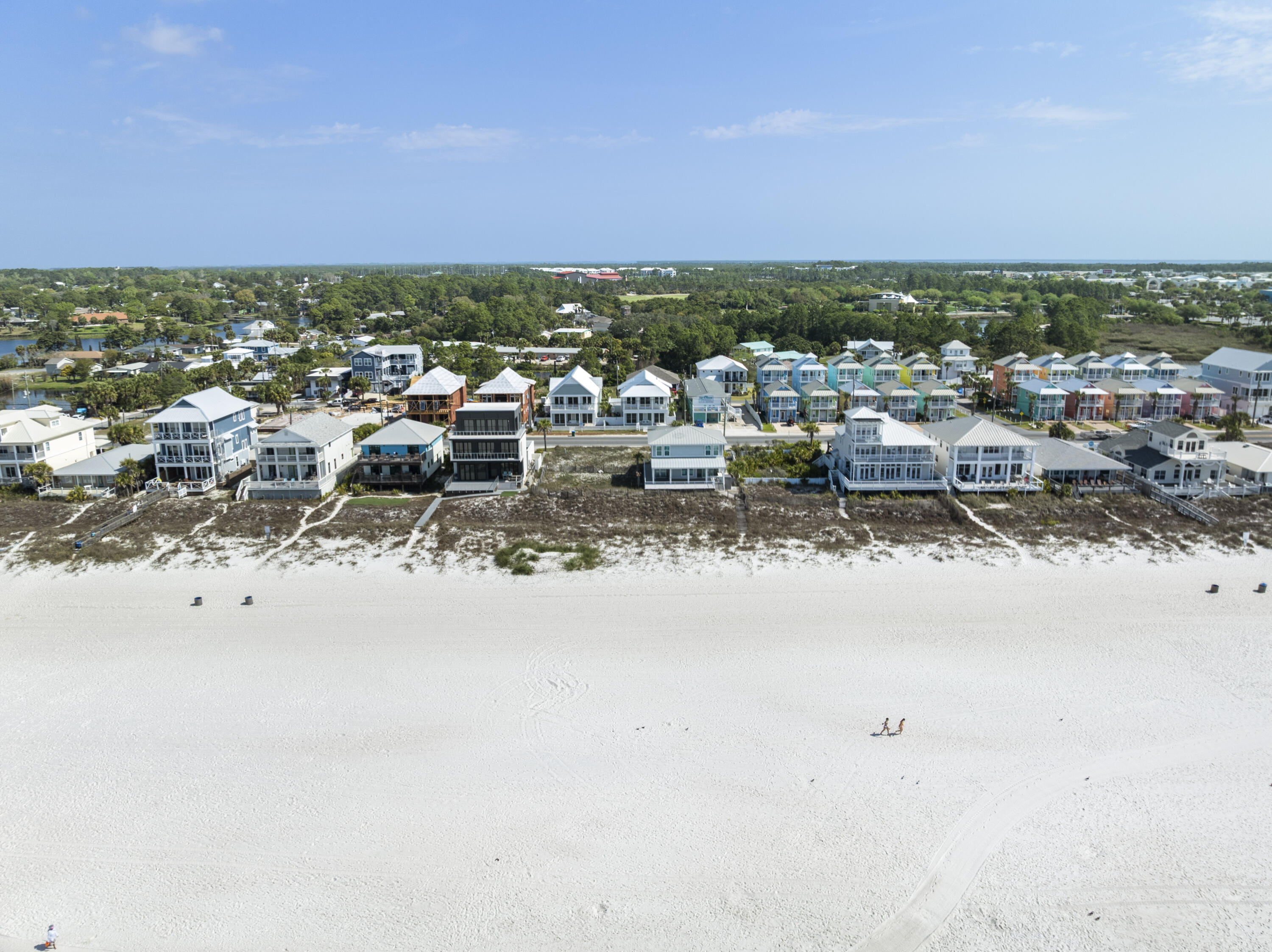 LULLWATER BEACH - Residential