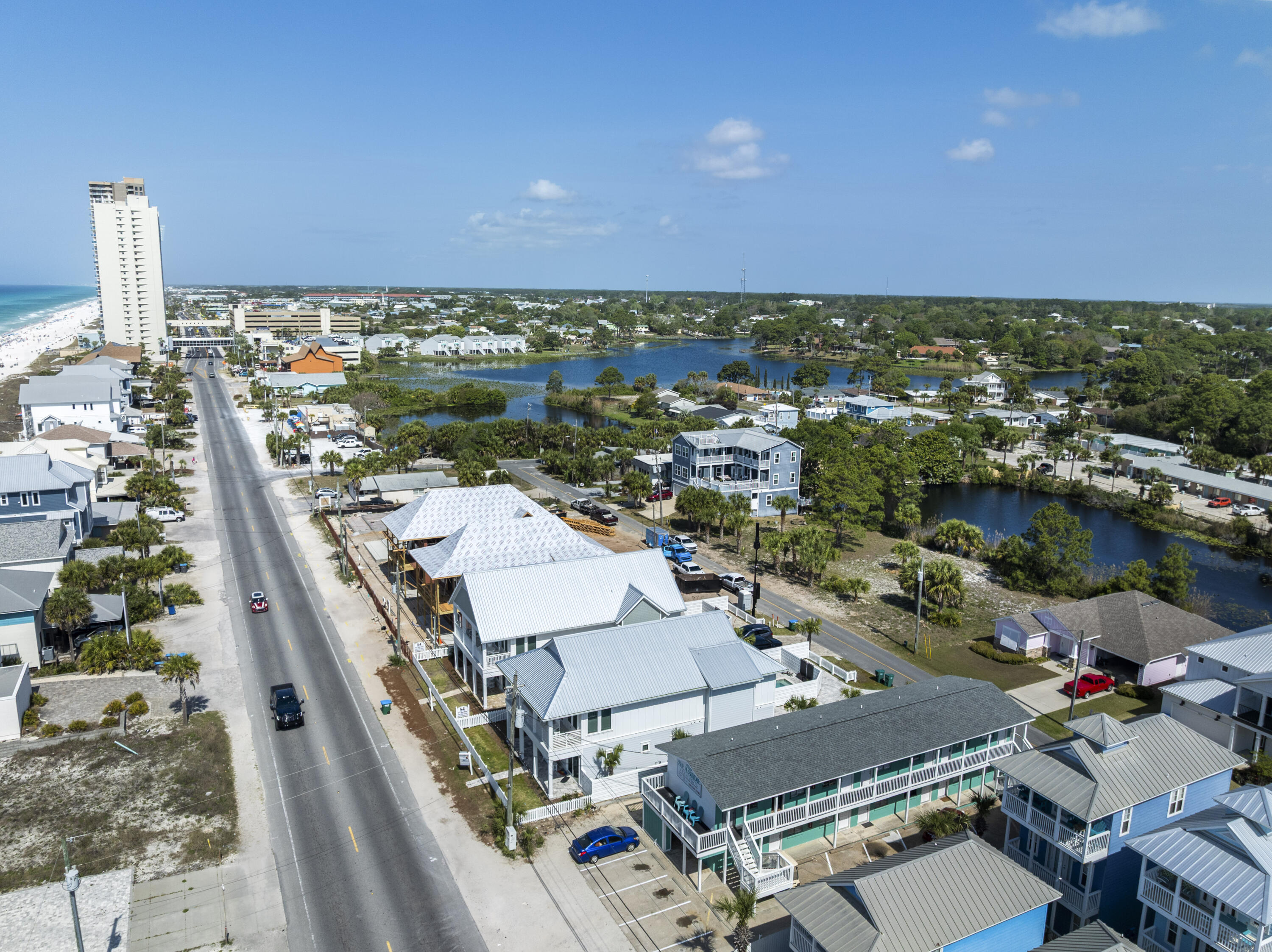 LULLWATER BEACH - Residential