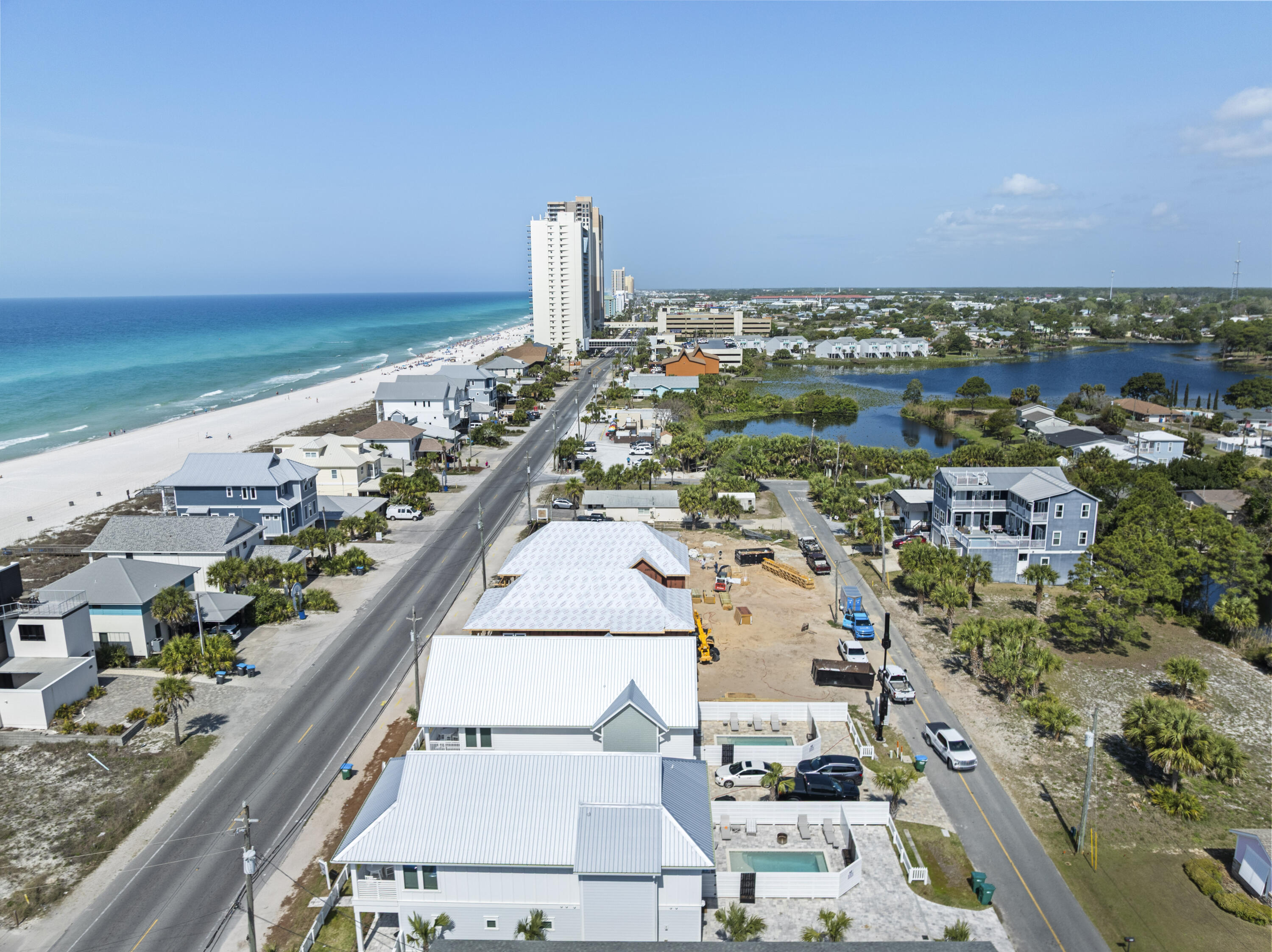 LULLWATER BEACH - Residential