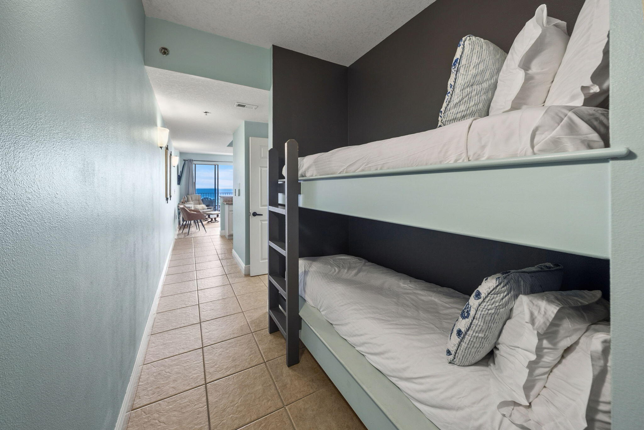 ARIEL DUNES 1 - Residential