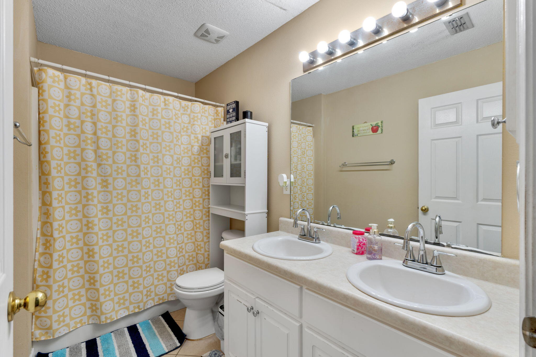 CREETWOODS - Residential