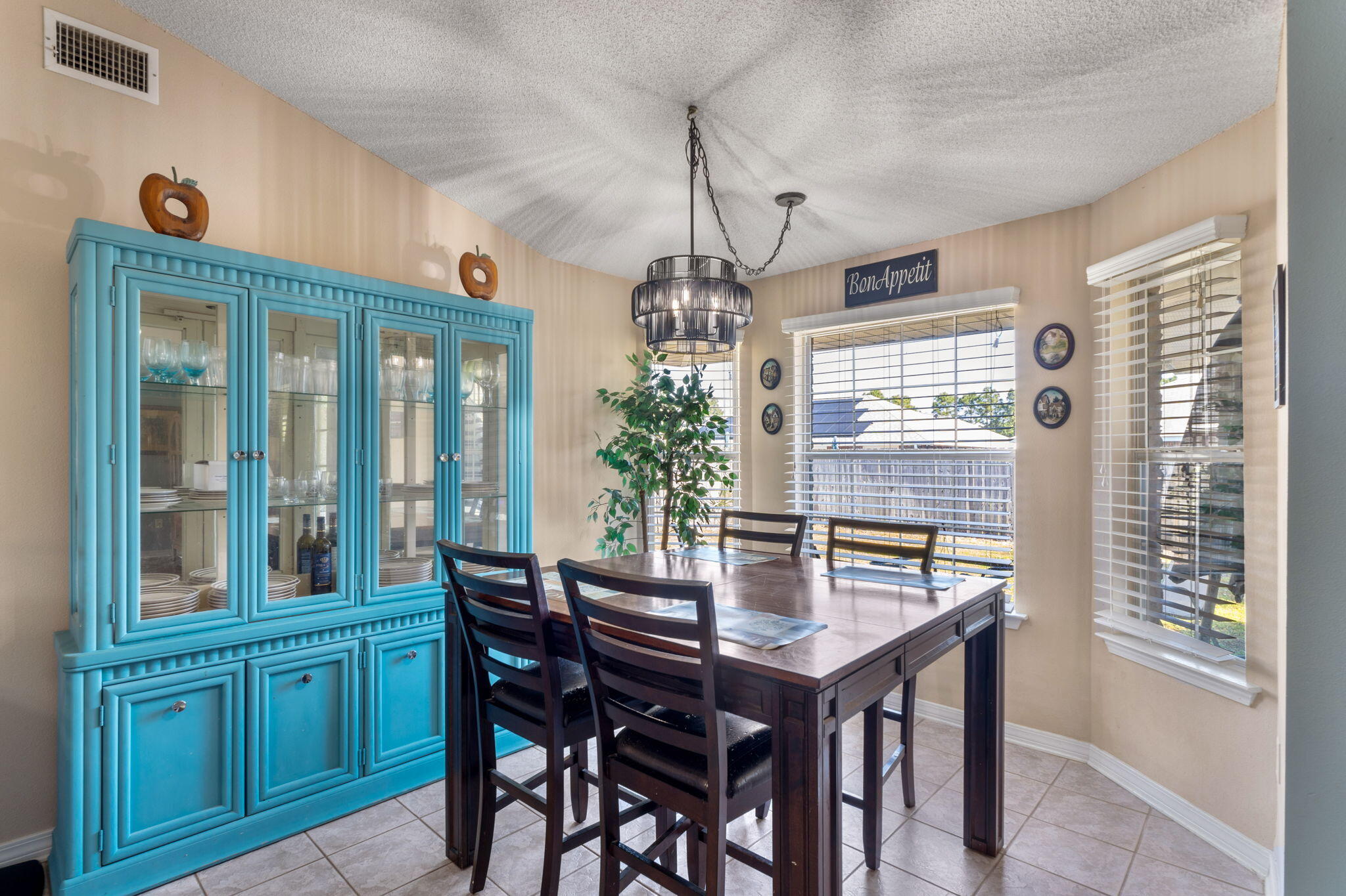 CREETWOODS - Residential