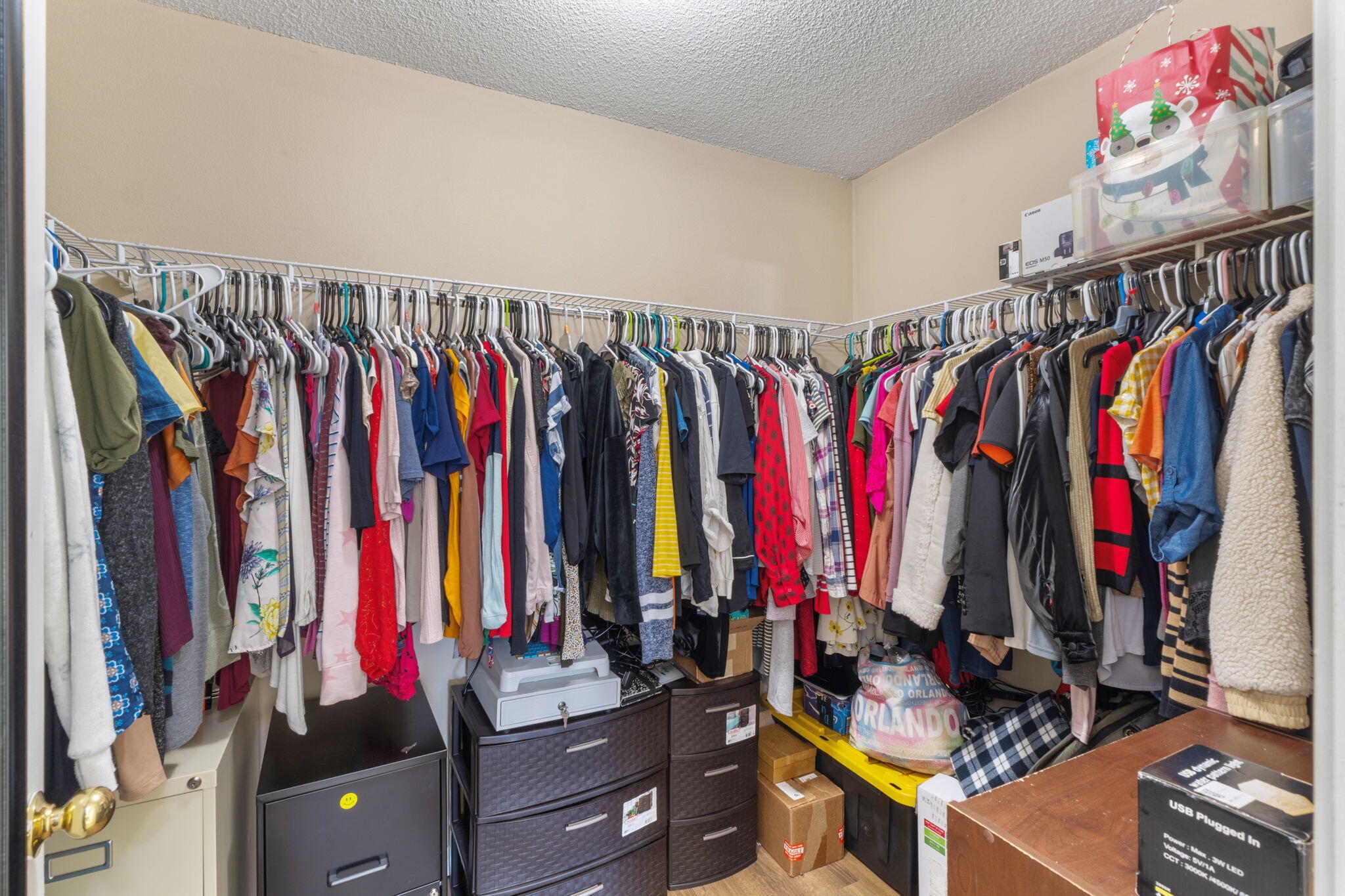 CREETWOODS - Residential