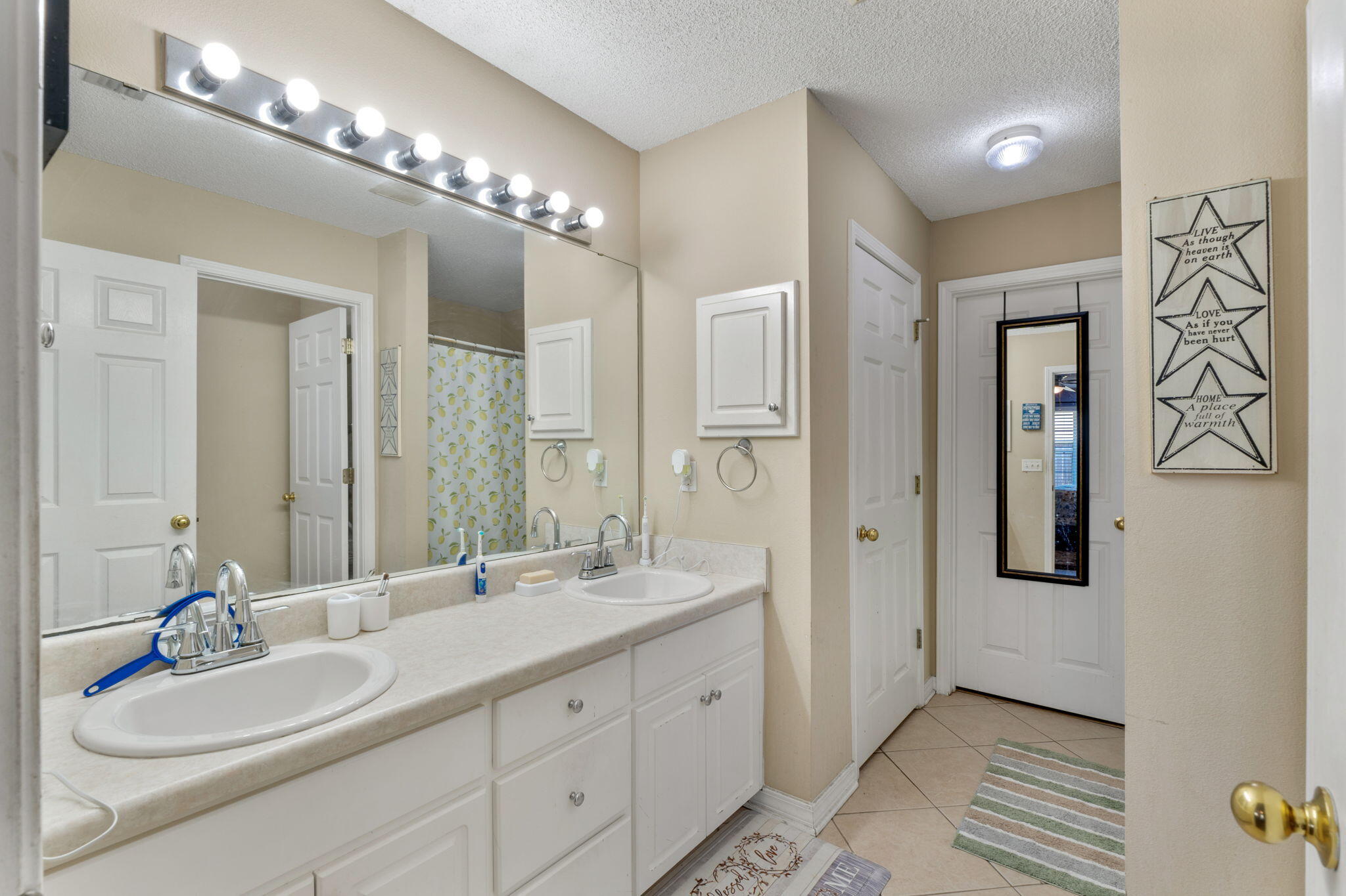 CREETWOODS - Residential