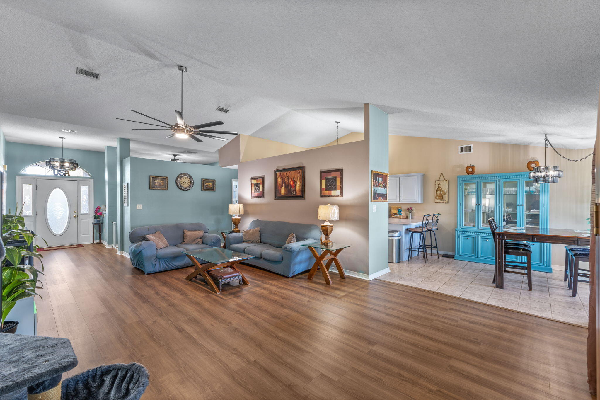 CREETWOODS - Residential