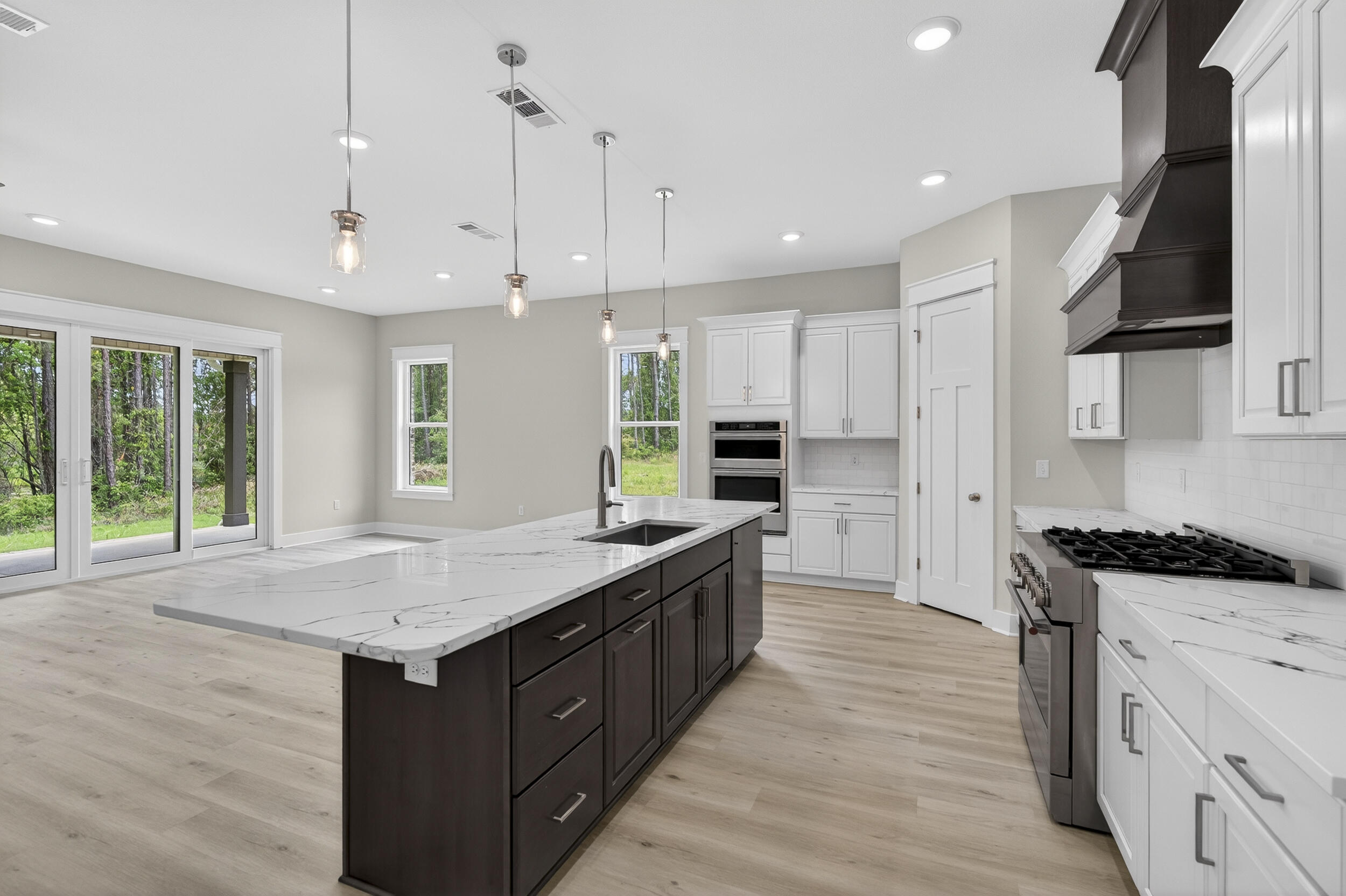 JARS COVE - Residential