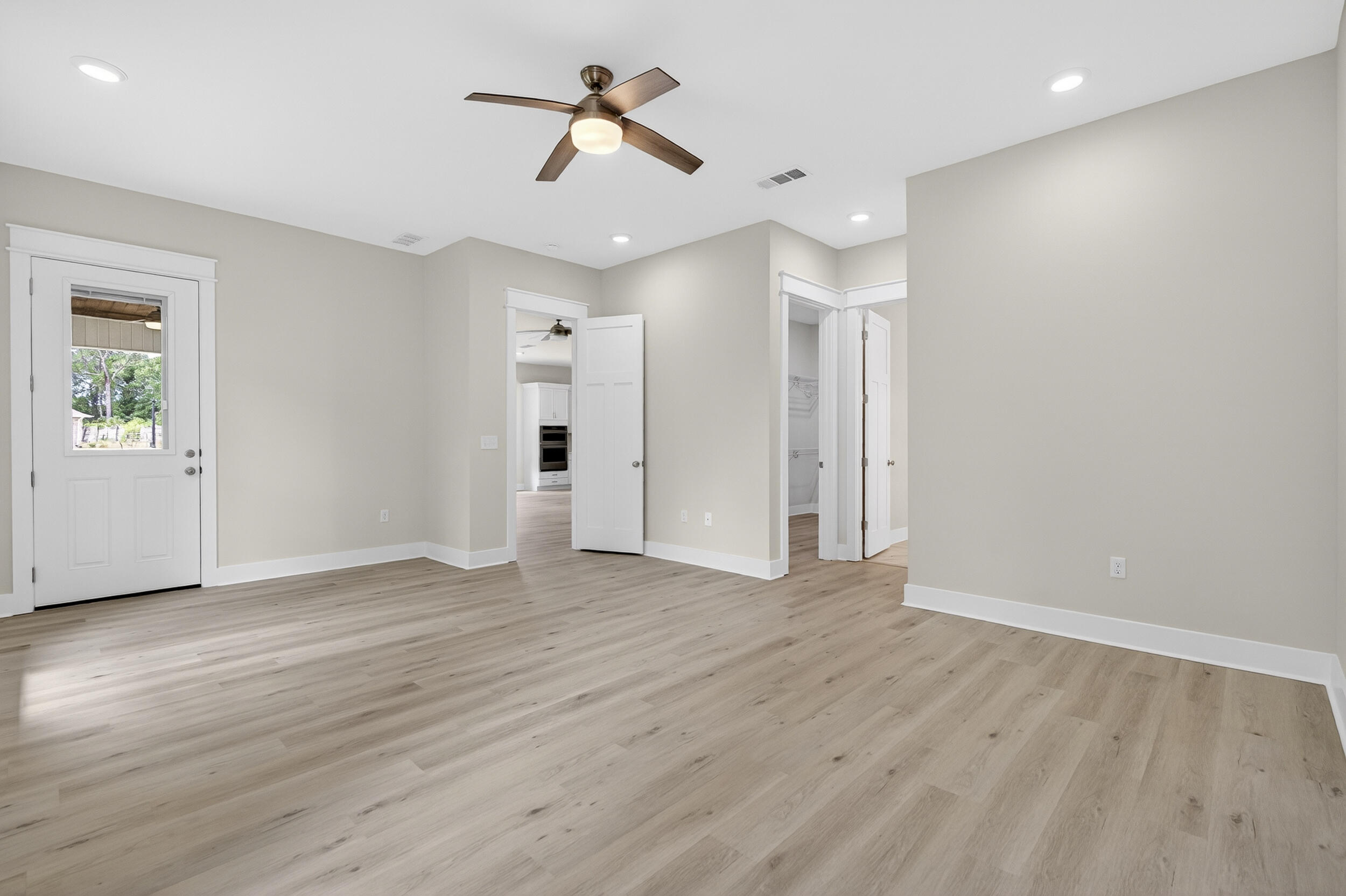 JARS COVE - Residential