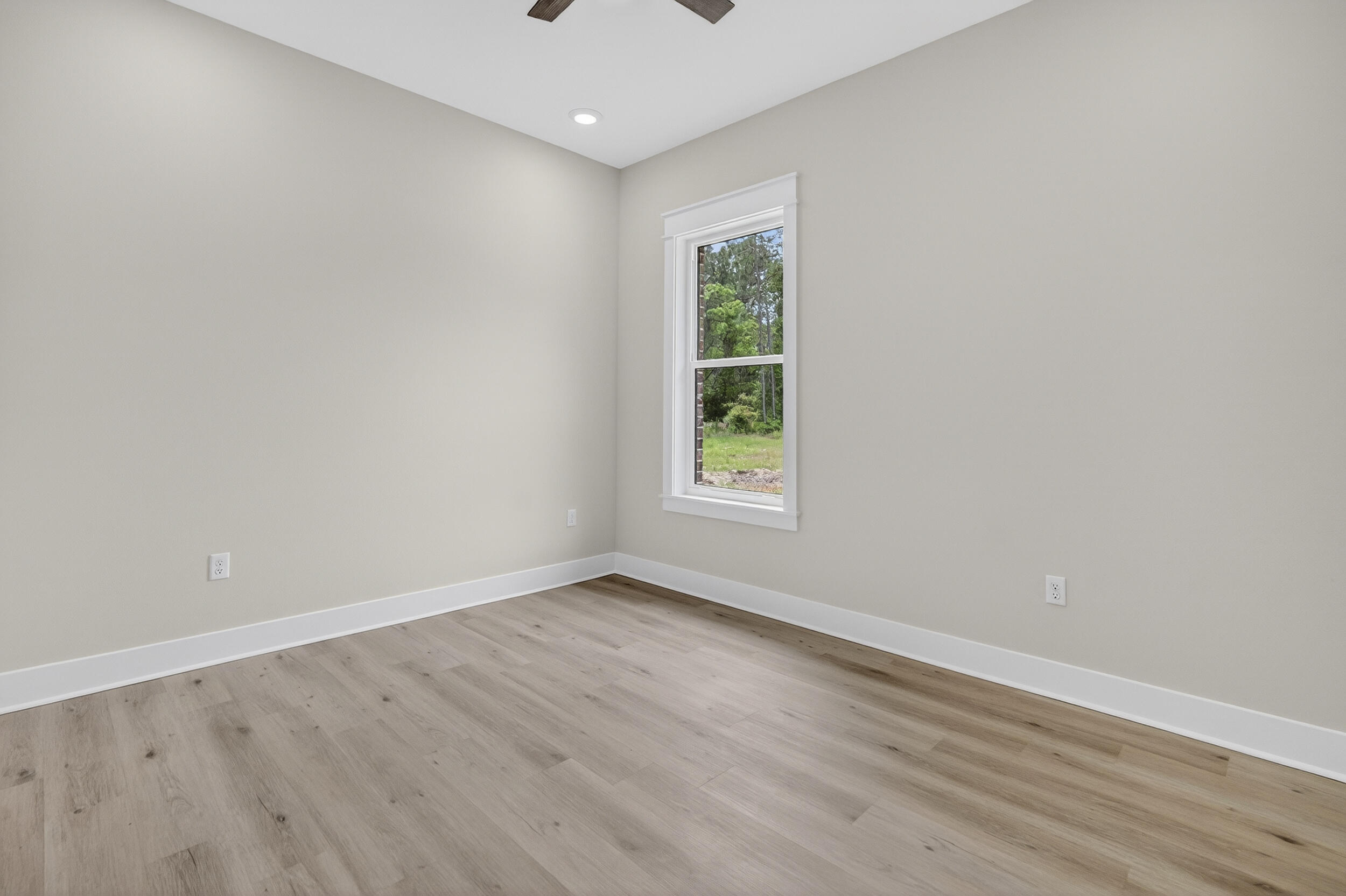 JARS COVE - Residential